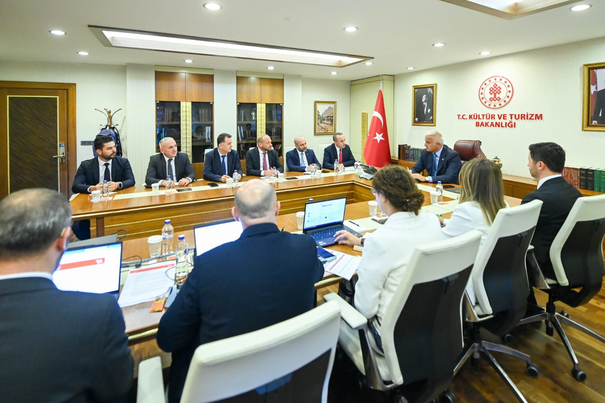Kültür ve Turizm Bakanı Mehmet Nuri Ersoy, TİSAD heyetini kabul etti