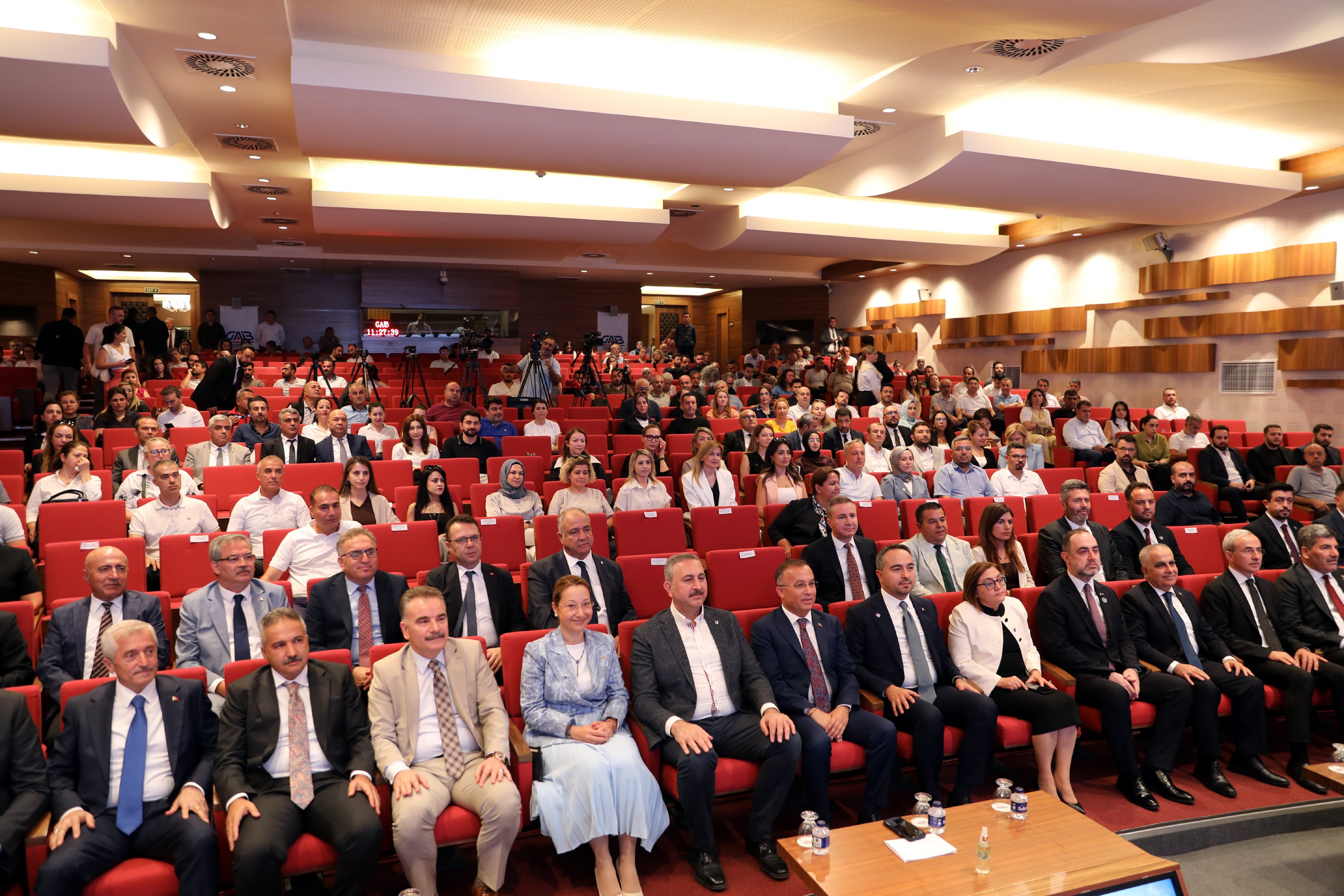 Bakan Yardımcısı Burak Demiralp COP31 konuşması