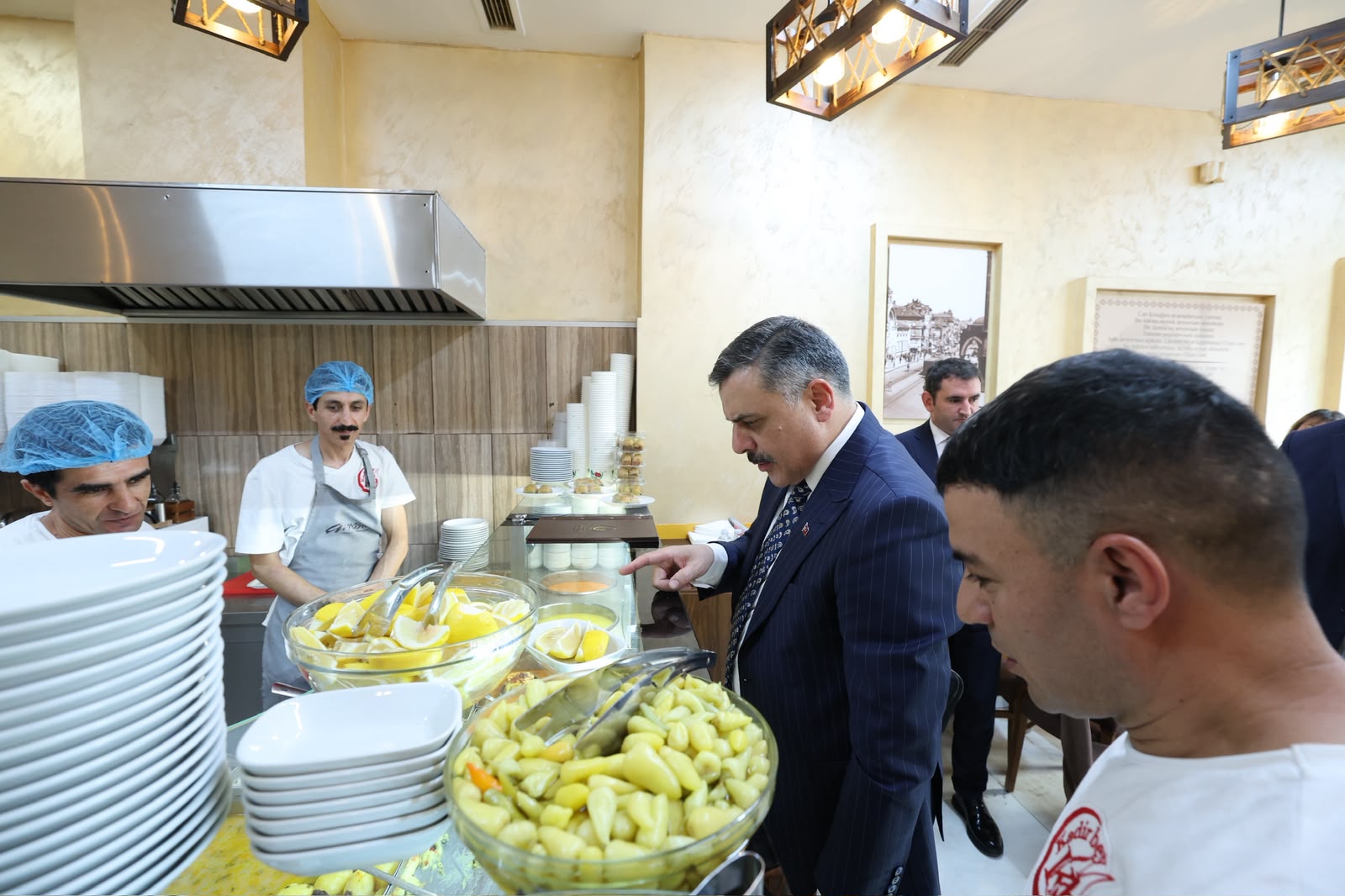 Bakan Çiftçi açıklama yapıyor