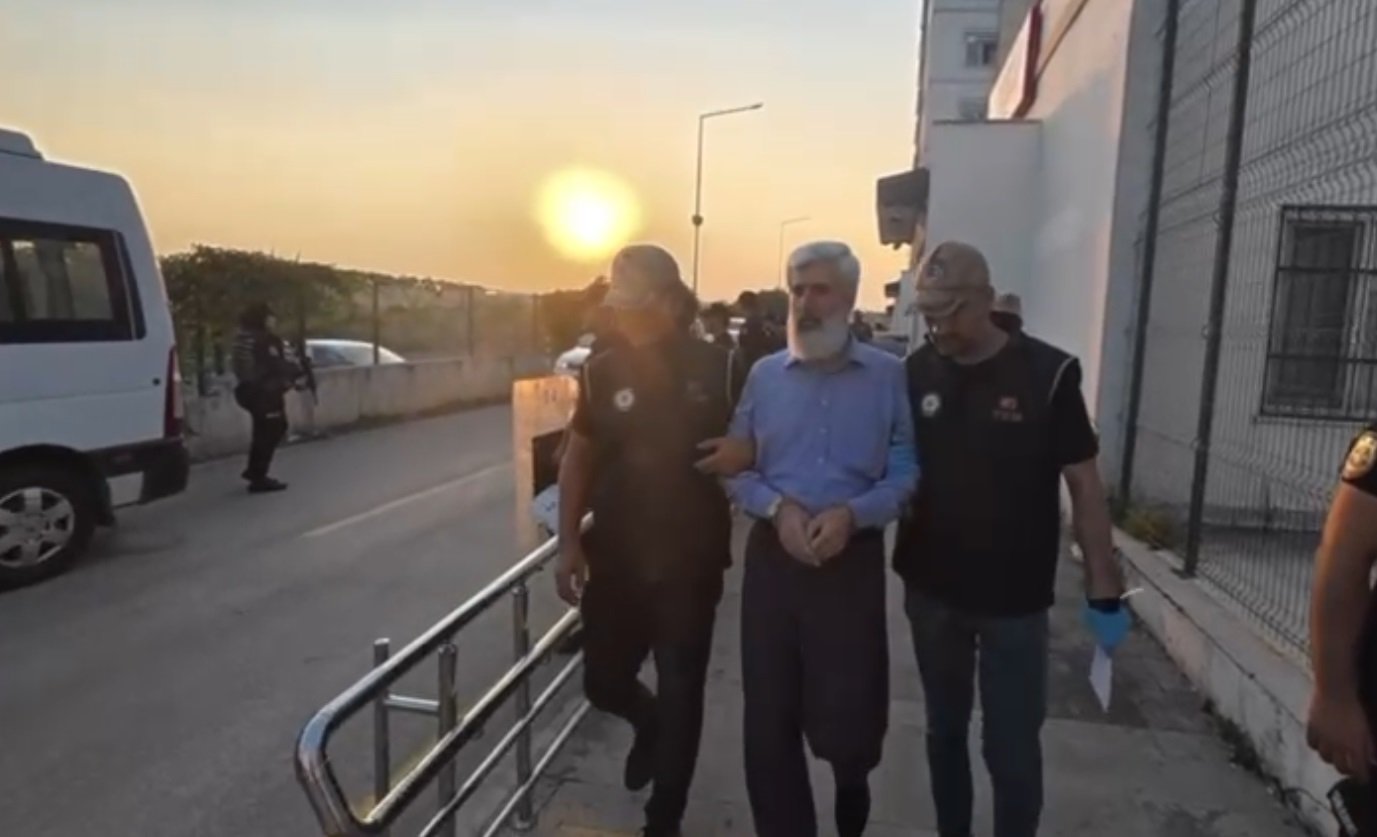 Alparslan Kuytul ve FETÖ irtibatı