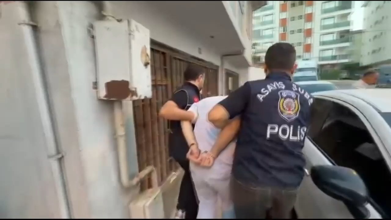 Yankesicilik operasyonunda ele geçirilen malzemeler