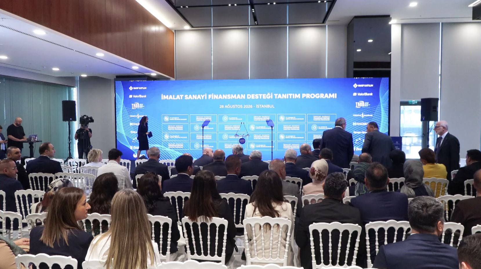 Bakan Kacır: İşletmelerimiz, 250 milyar liralık finansman paketine 1 Eylül