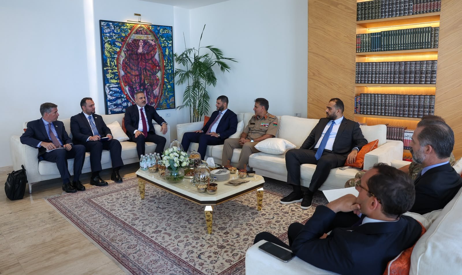 Dışişleri Bakanı Hakan Fidan, Libya Başbakanının Ulusal Güvenlik Danışmanı İbrahim Dibeybe ile görüştü