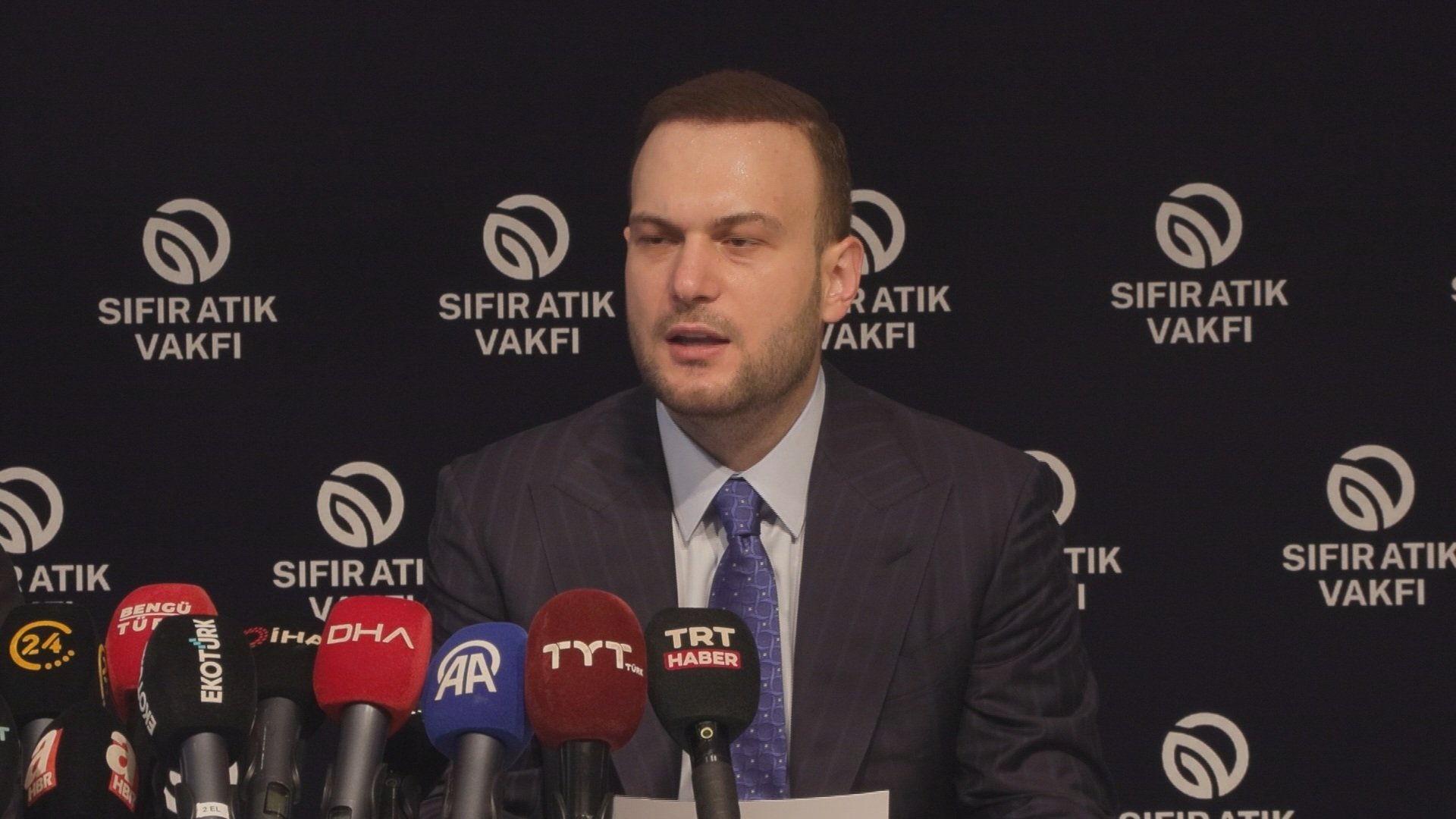 Sıfır Atık Vakfı Başkanı Samed Ağırbaş konuşuyor