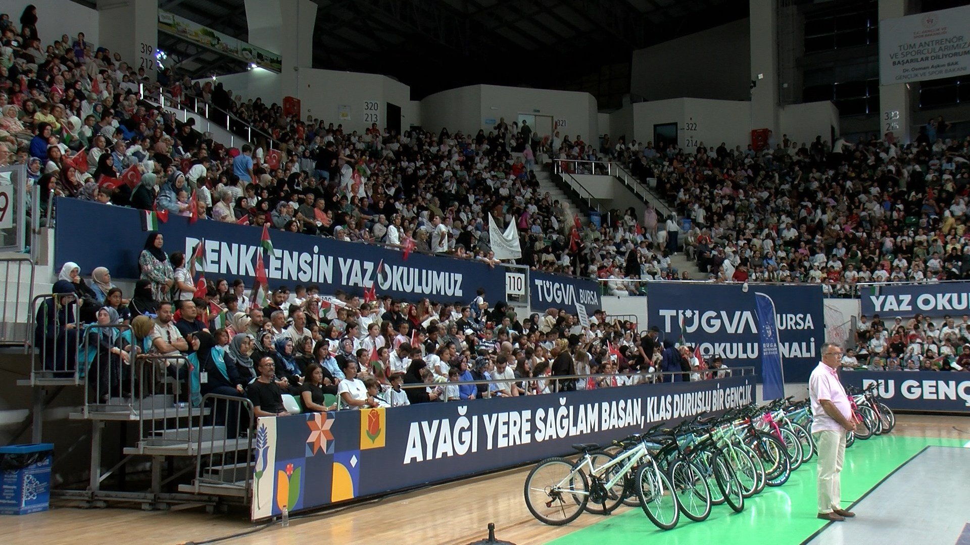 TÜGVA Yaz Okulu katılımcıları