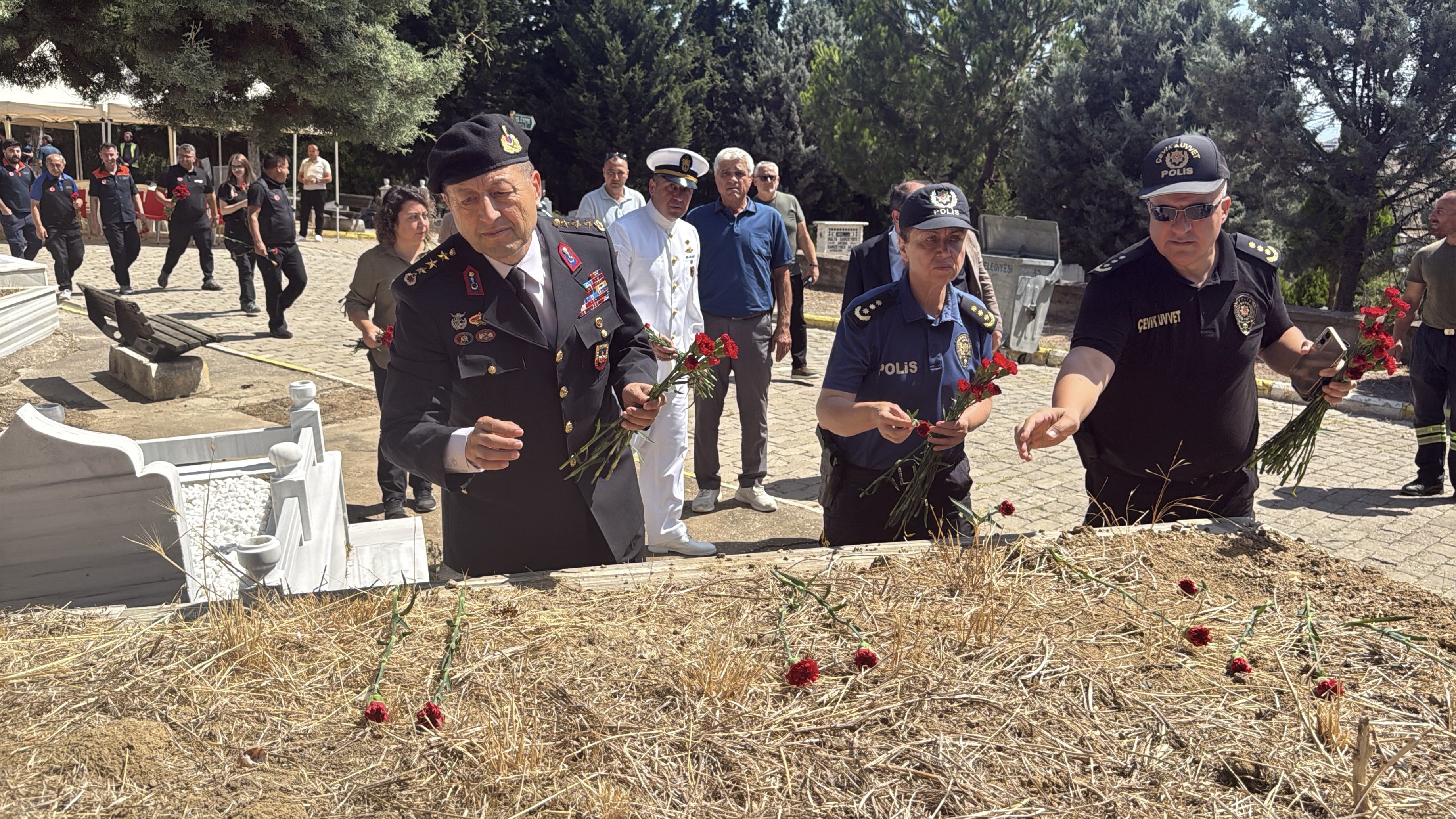 Deprem Anma Programı