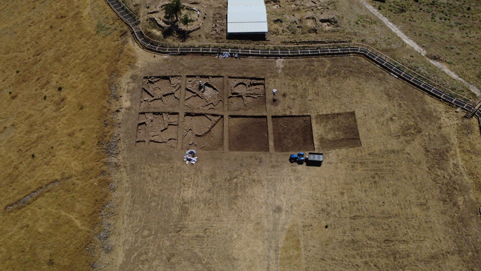 Göbeklitepe dikilitaşlar