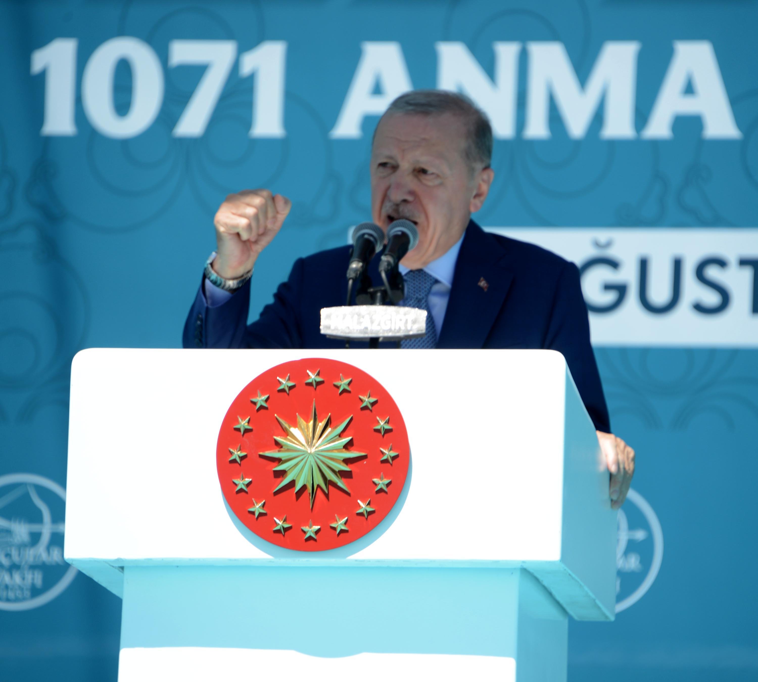 Cumhurbaşkanı Erdoğan ve Devlet Bahçeli Malazgirt’te