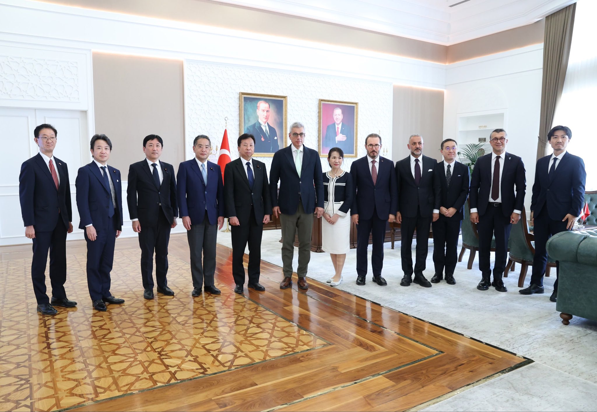 Sağlık Bakanı Memişoğlu, Japonya Temsilciler Meclisi Üyesi Masaki Ogushi ile bir araya geldi