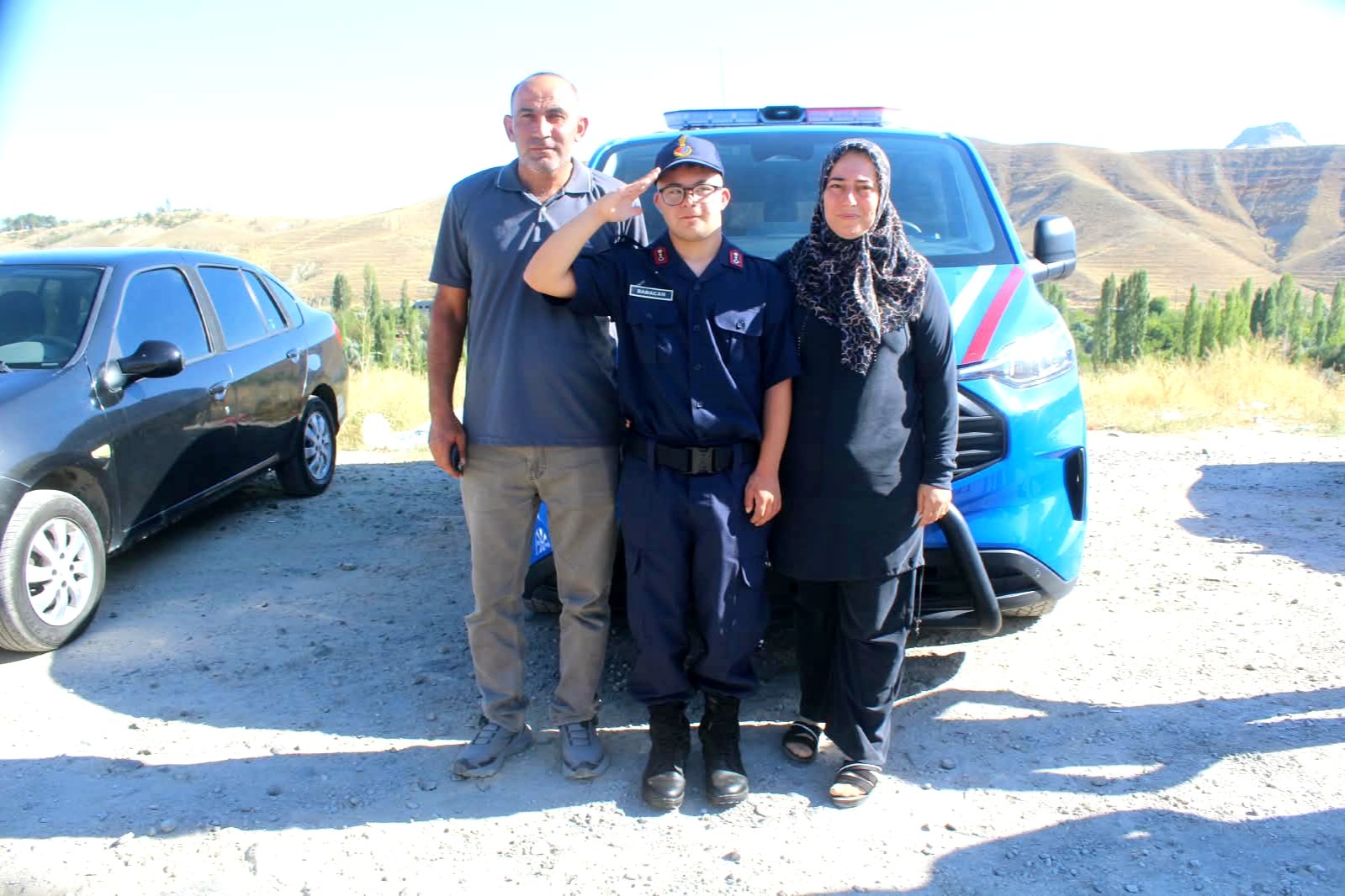 Down sendromlu Berkant asker kınası yakıldı