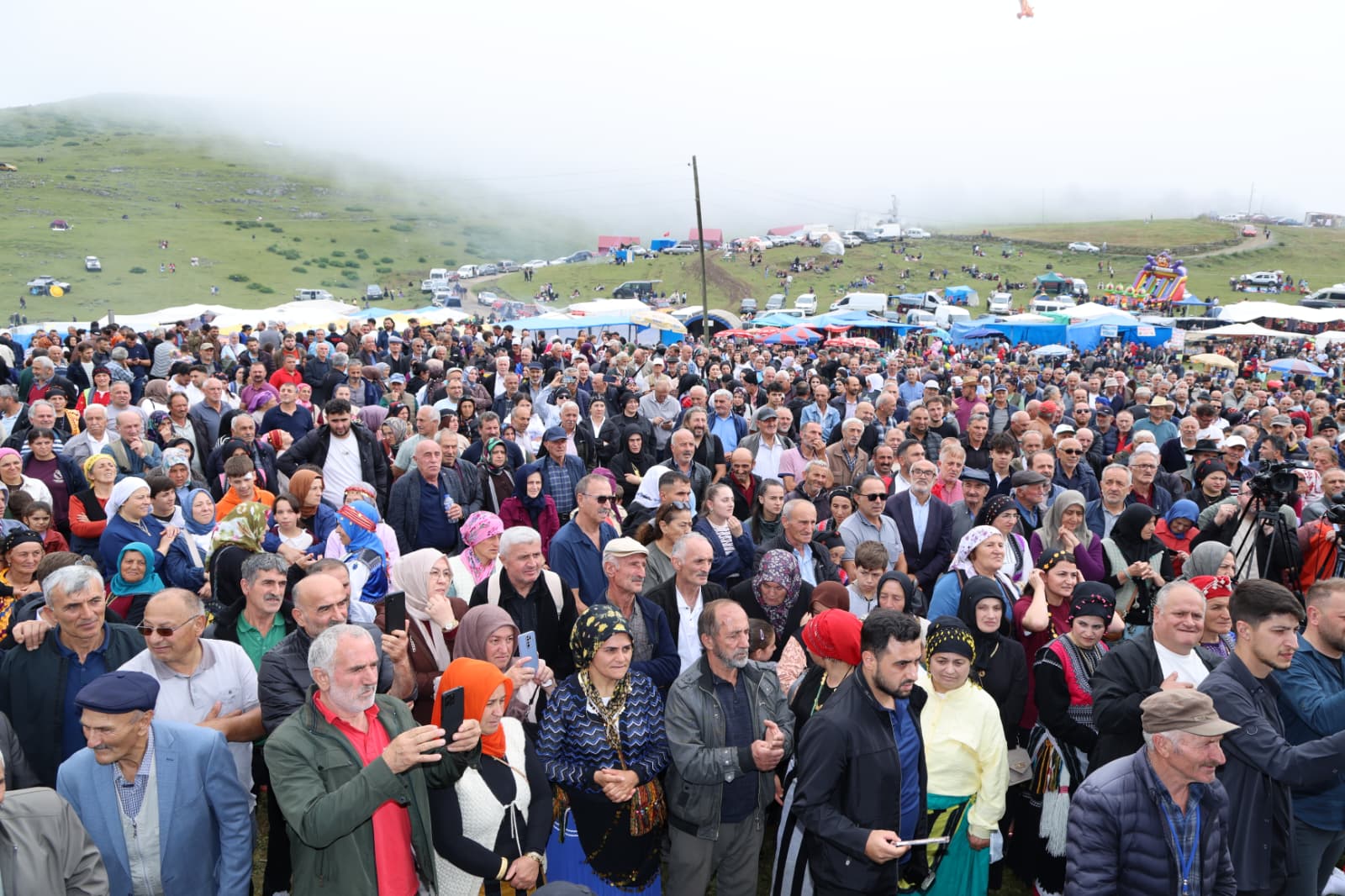 Bakan Uraloğlu konuşma yapıyor