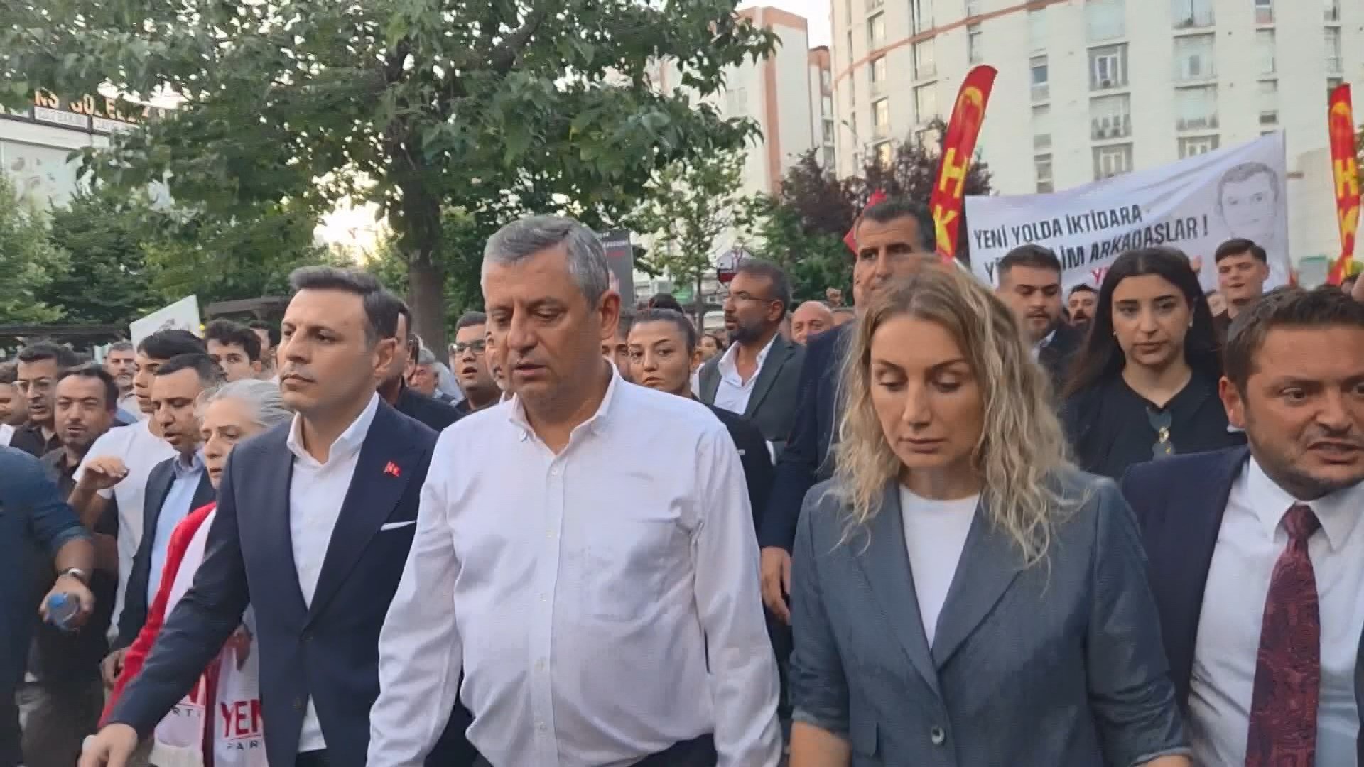 Beylikdüzü adalet yürüyüşü kalabalık