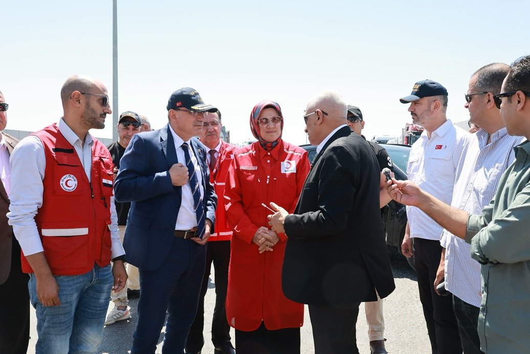 Türk Kızılay El Ariş Limanı yardım operasyonu
