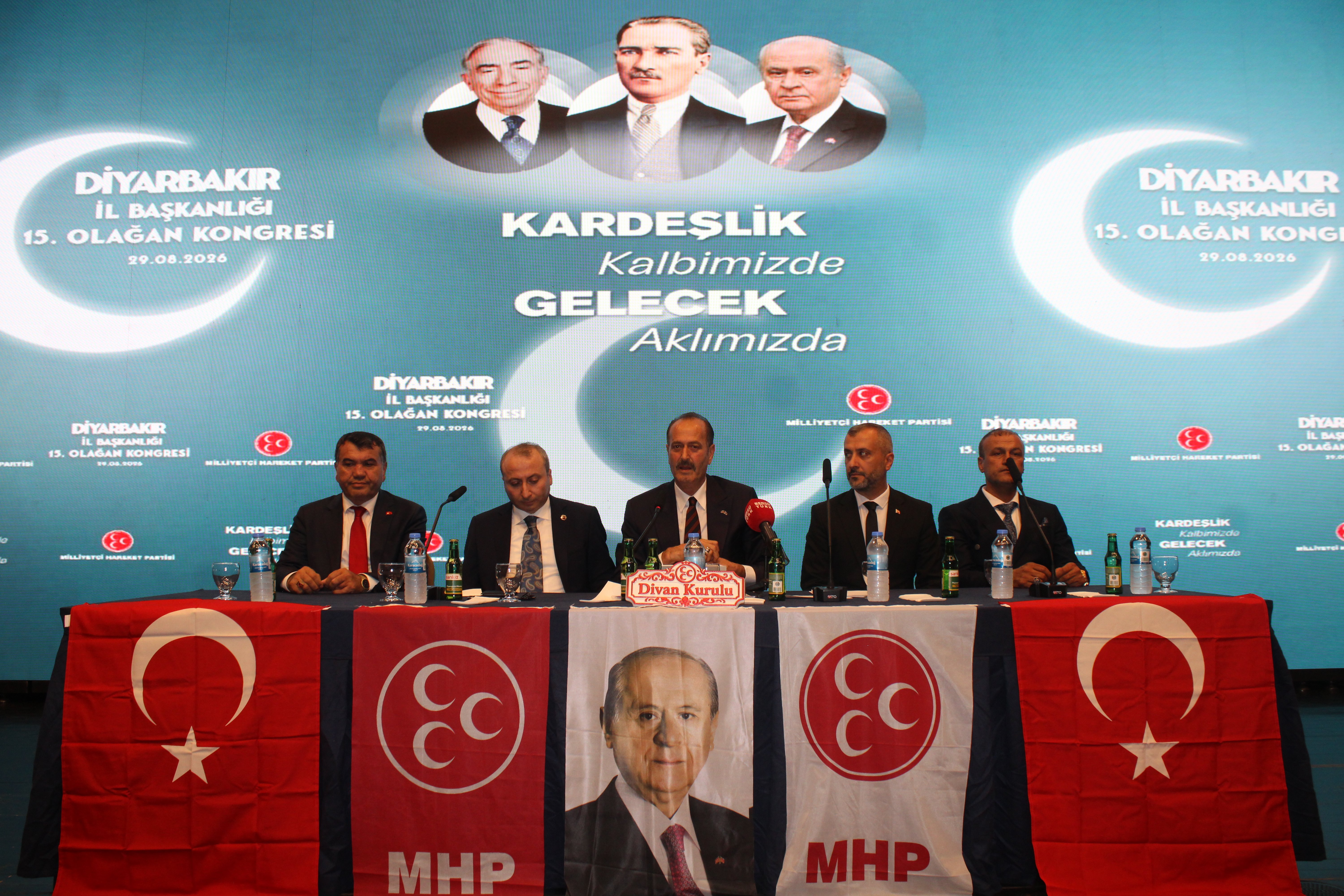 MHP Diyarbakır Kongresi