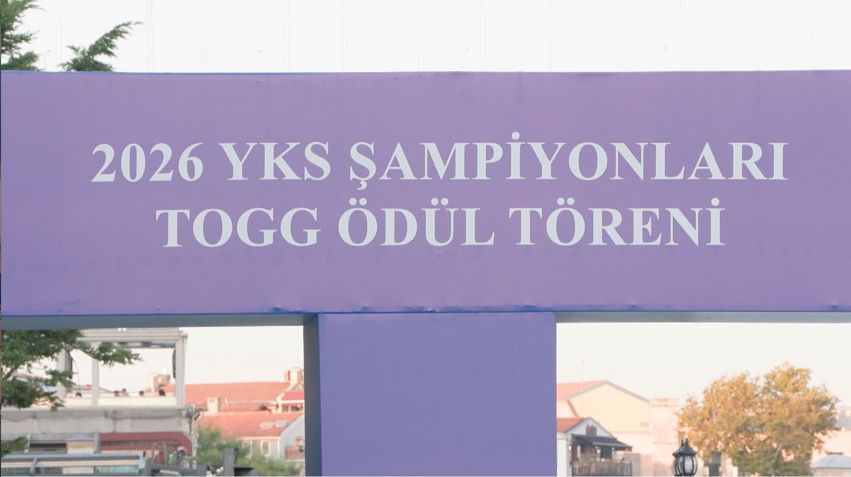YKS birincisi Şerif Efe Dartar Togg ile