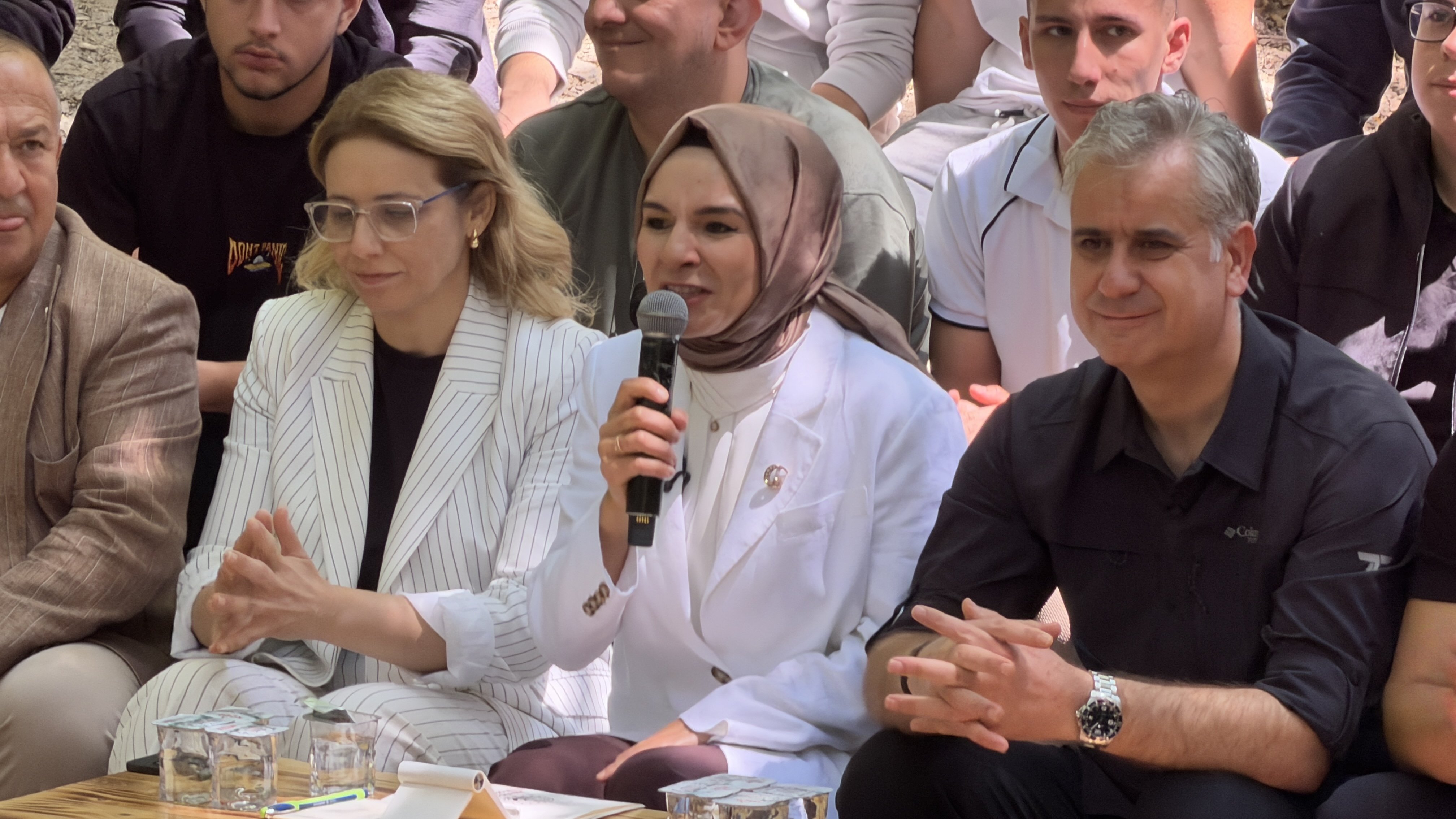 Aile ve Sosyal Hizmetler Bakanı Mahinur Özdemir Göktaş