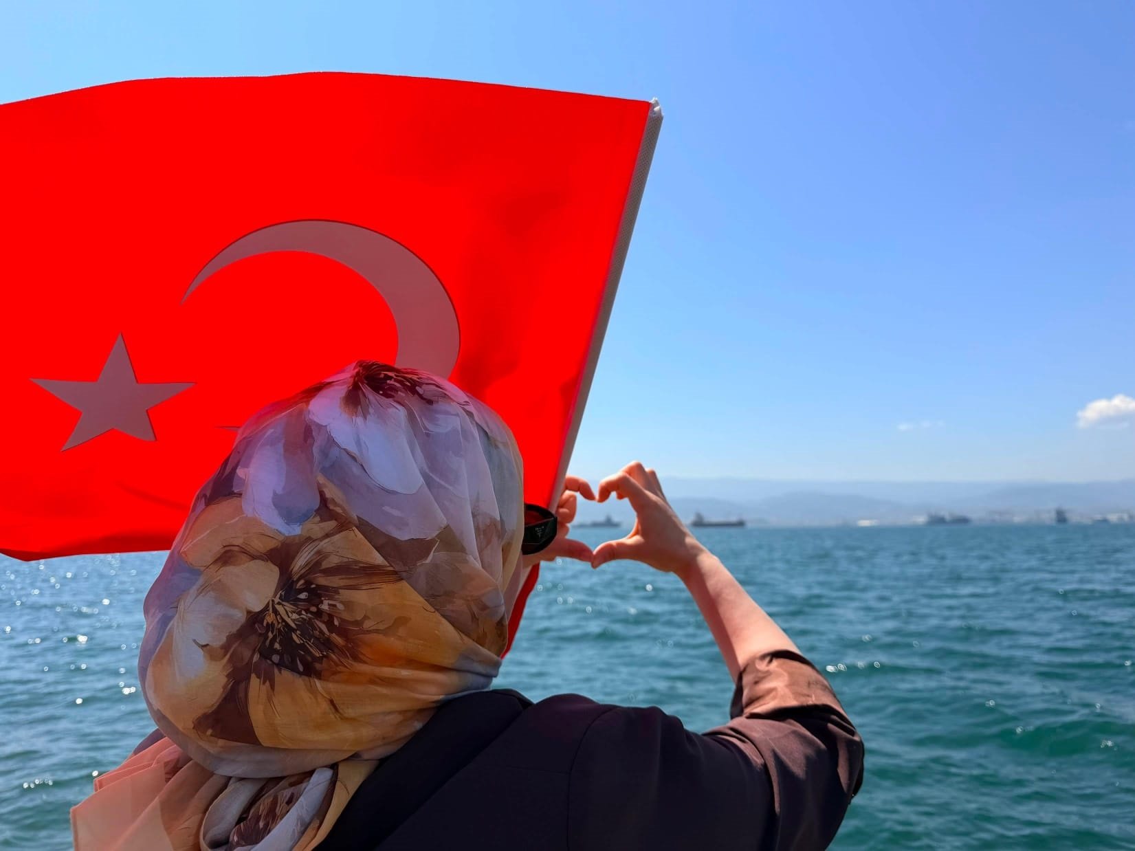 TEKNOFEST Mavi Vatan İzmit Körfezi selamlama geçişi
