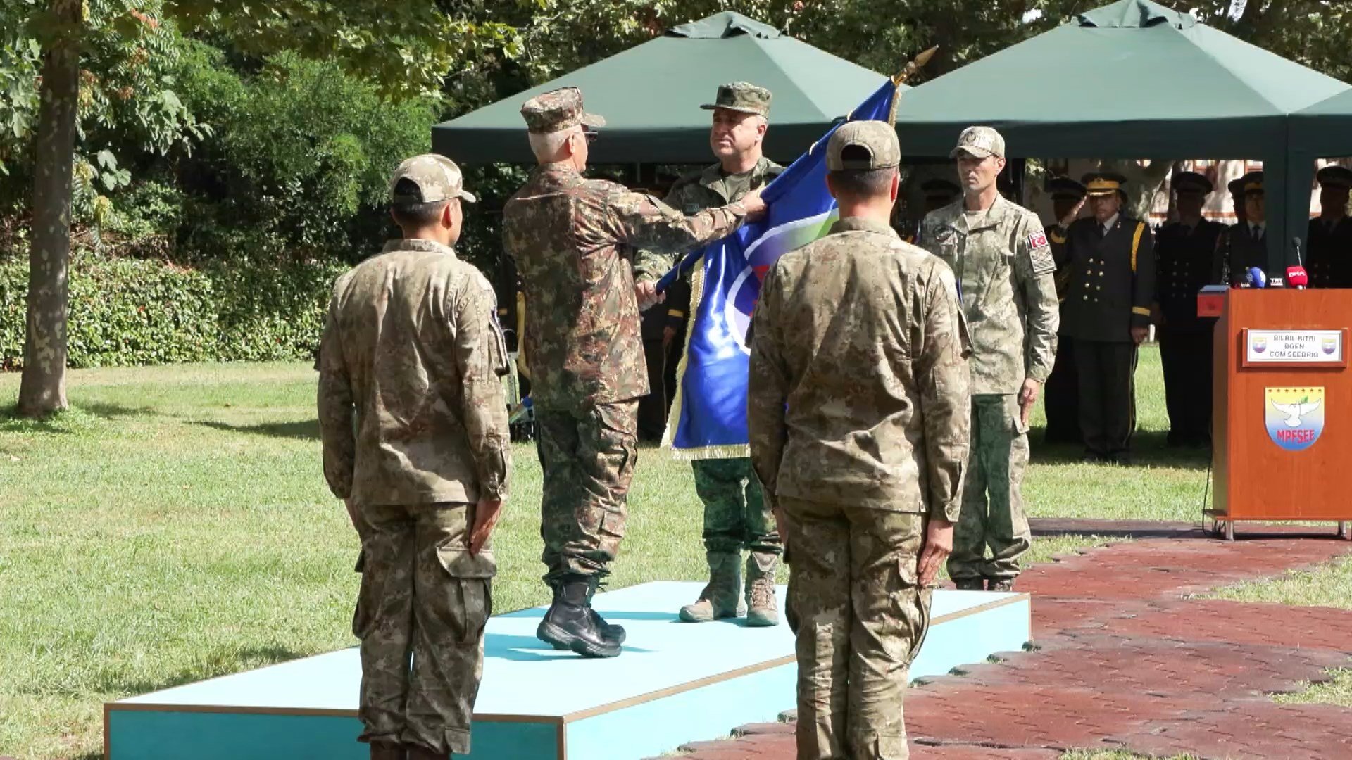 Kara Kuvvetleri Komutanı Orgeneral Metin Tokel konuşma yapıyor
