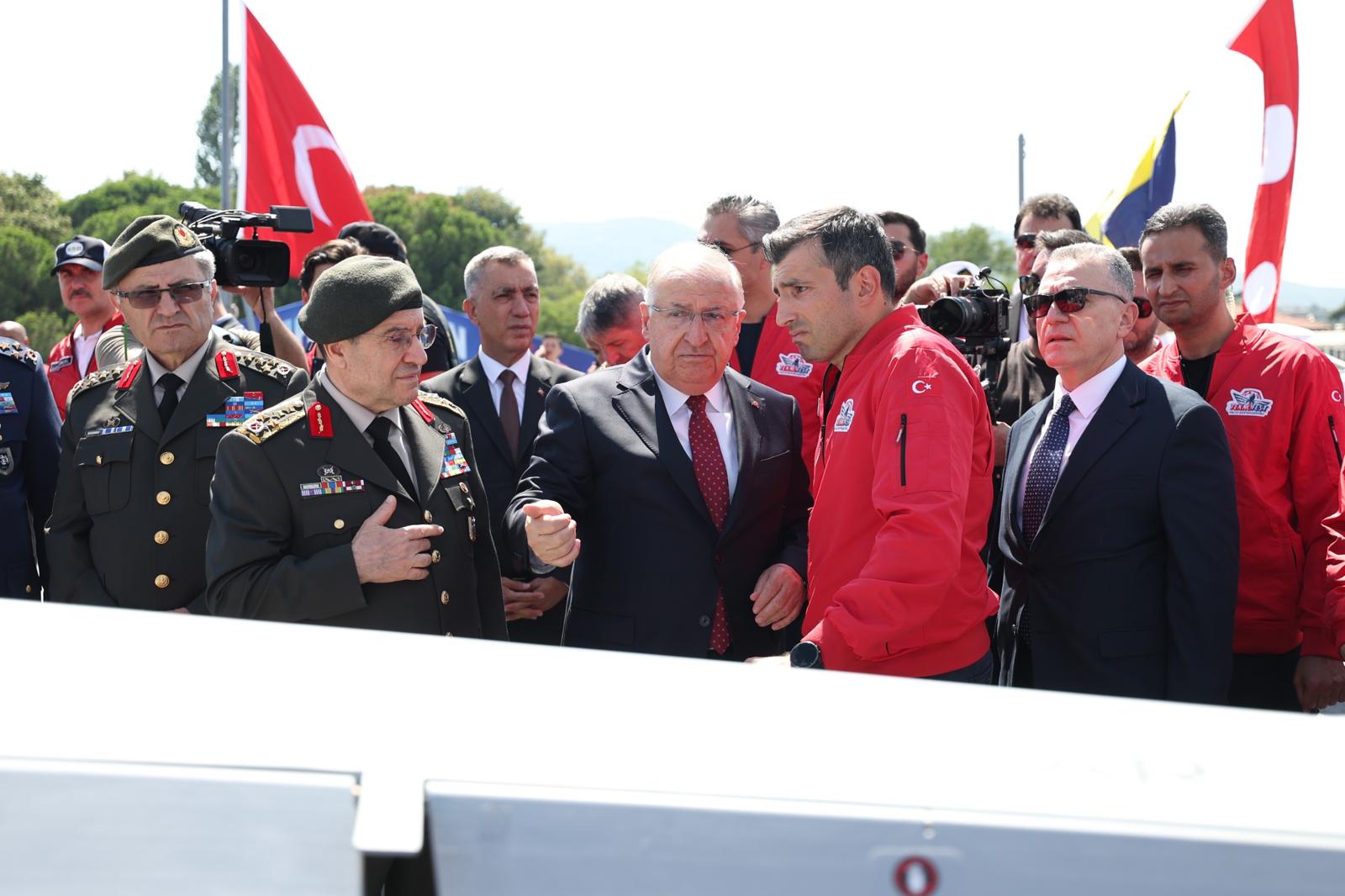 Bakan Güler TEKNOFEST Mavi Vatan açılışında