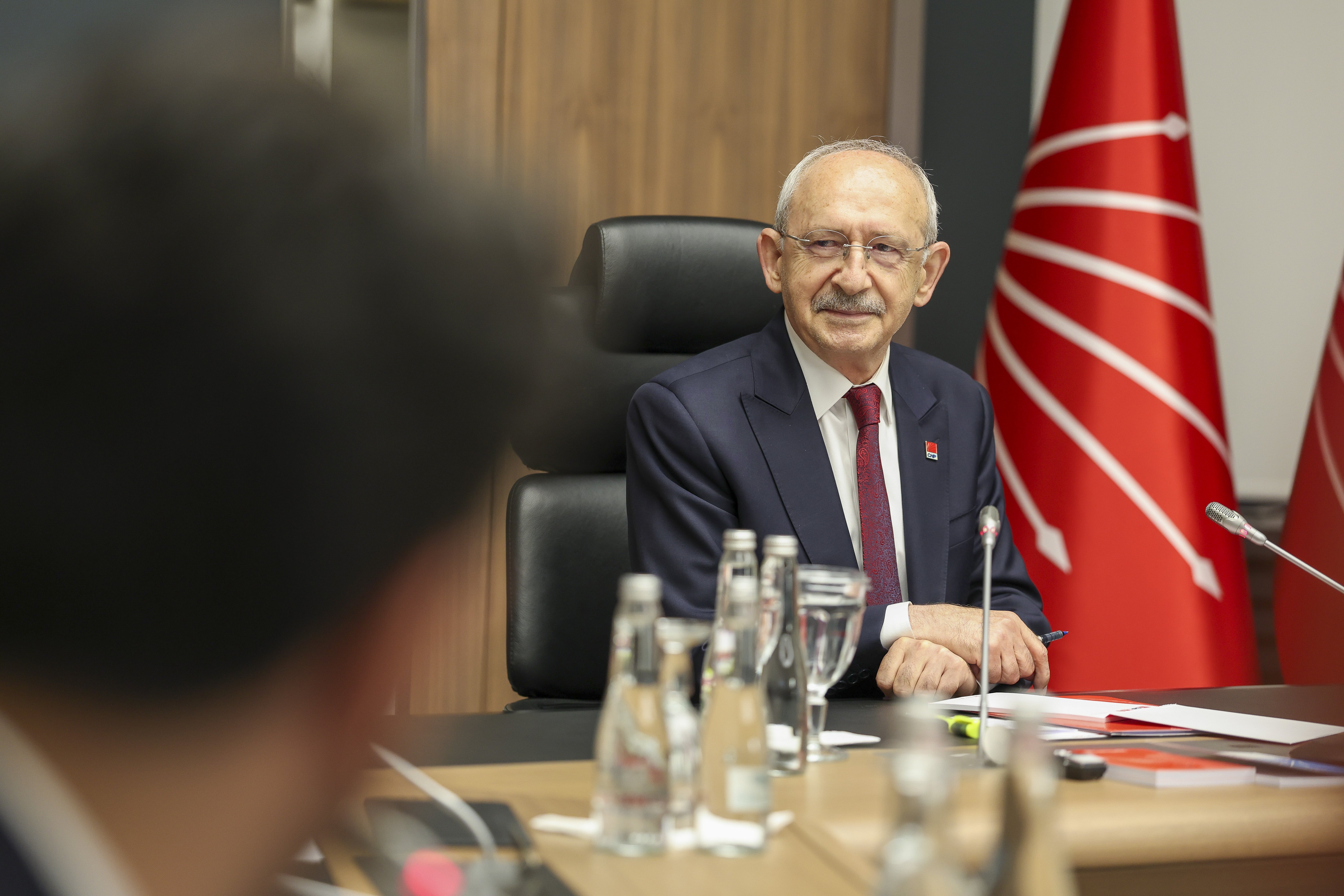 CHP Genel Başkanı Kemal Kılıçdaroğlu Gençlik Kolları ile toplantıda
