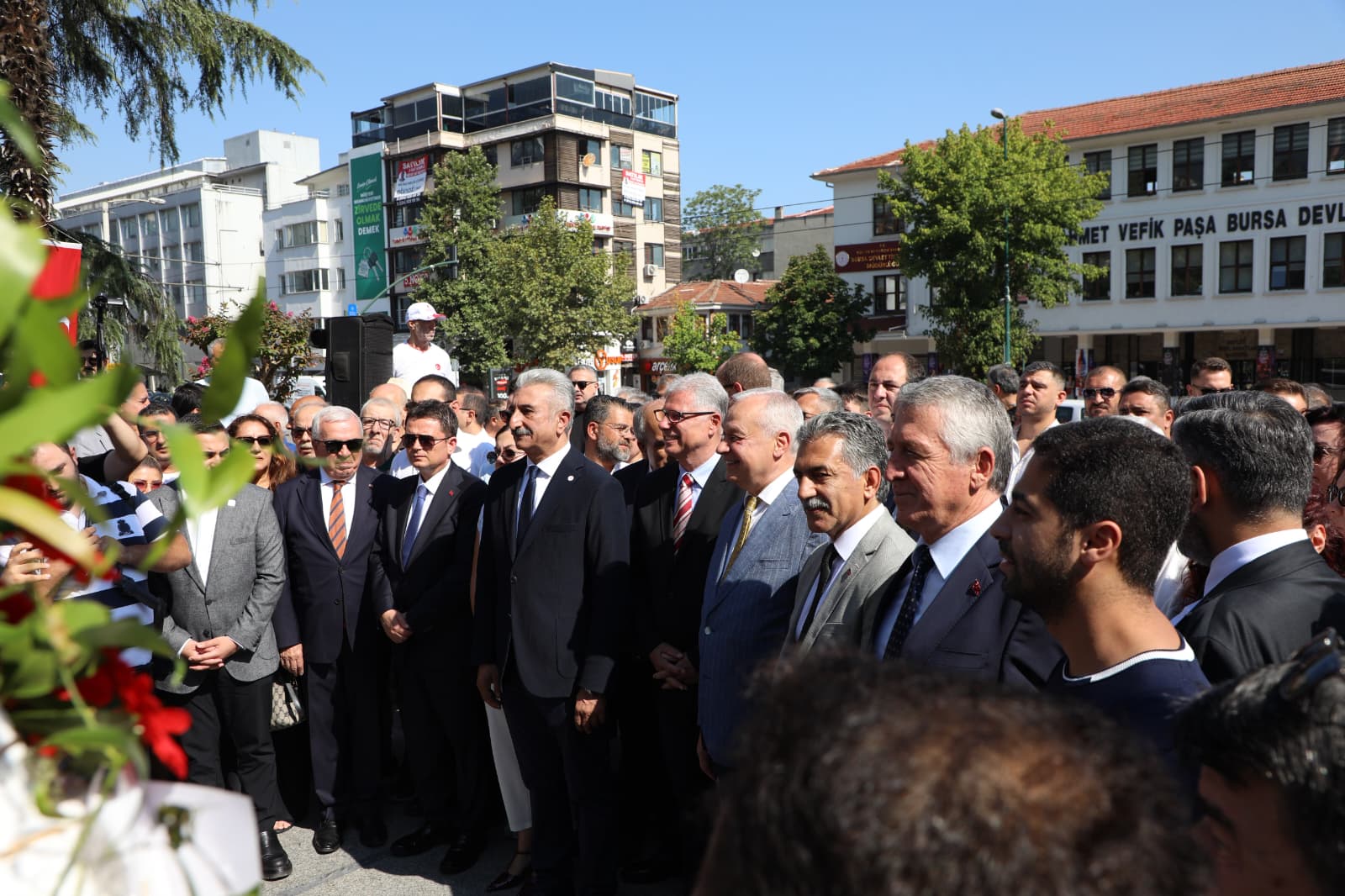Bursa belediye başkanları Yeni Parti