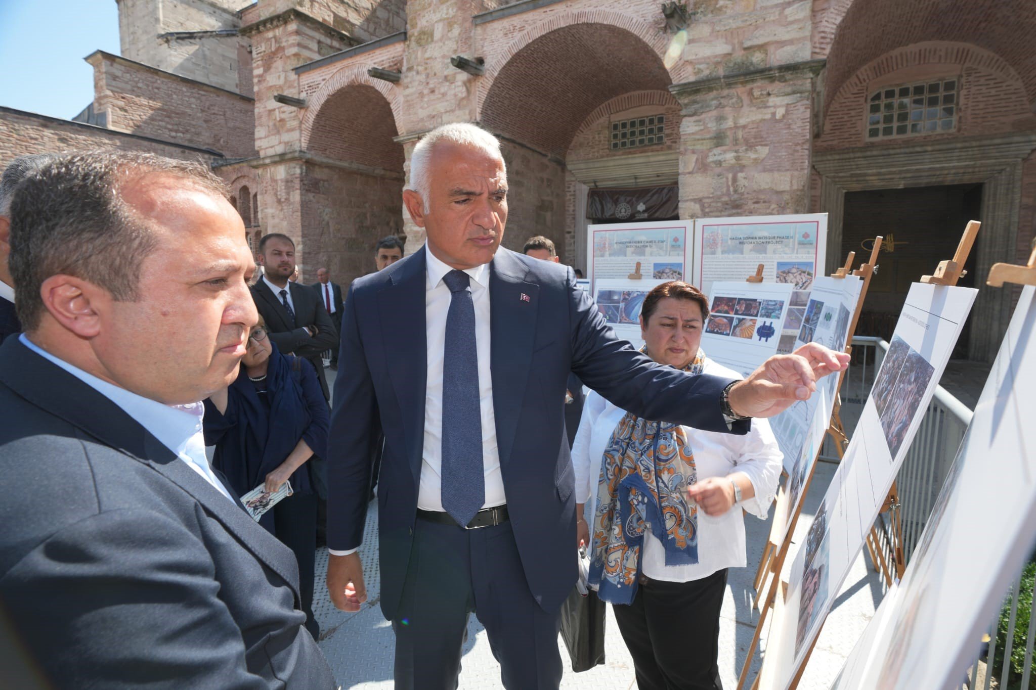 Ayasofya restorasyon çalışmaları geniş alana yayılıyor detay