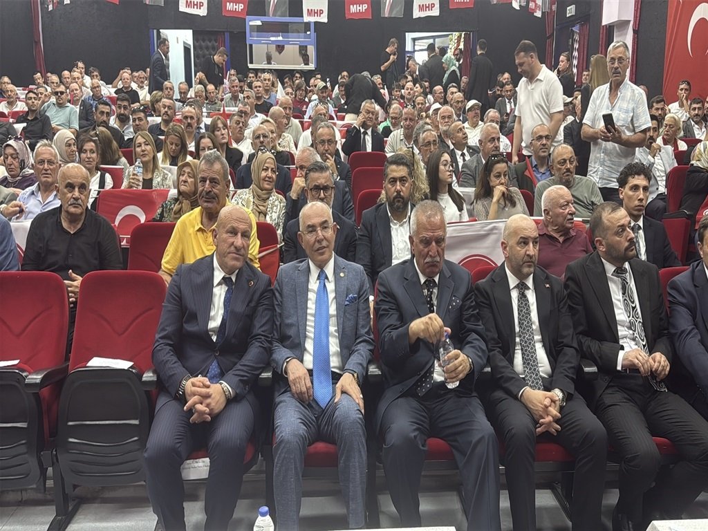 MHP Yalova Kongresi, Mevlüt Karakaya, Ahmet Büyükgümüş
