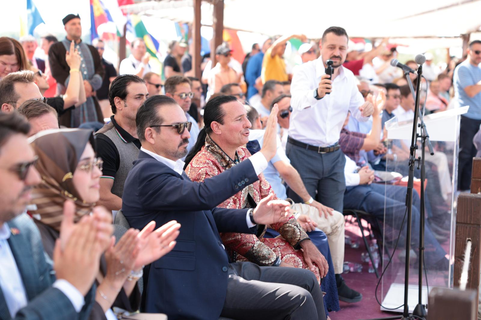 AK Parti Genel Başkan Yardımcısı Kürşad Zorlu Büyük Hun-Türk Kurultayı
