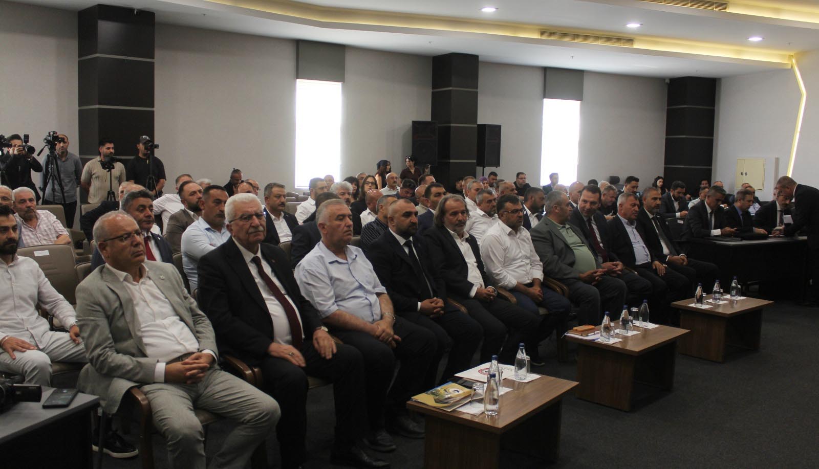 Ticaret Bakanı Ömer Bolat Aksaray Sivil Toplum Kuruluşları İstişare Toplantısı