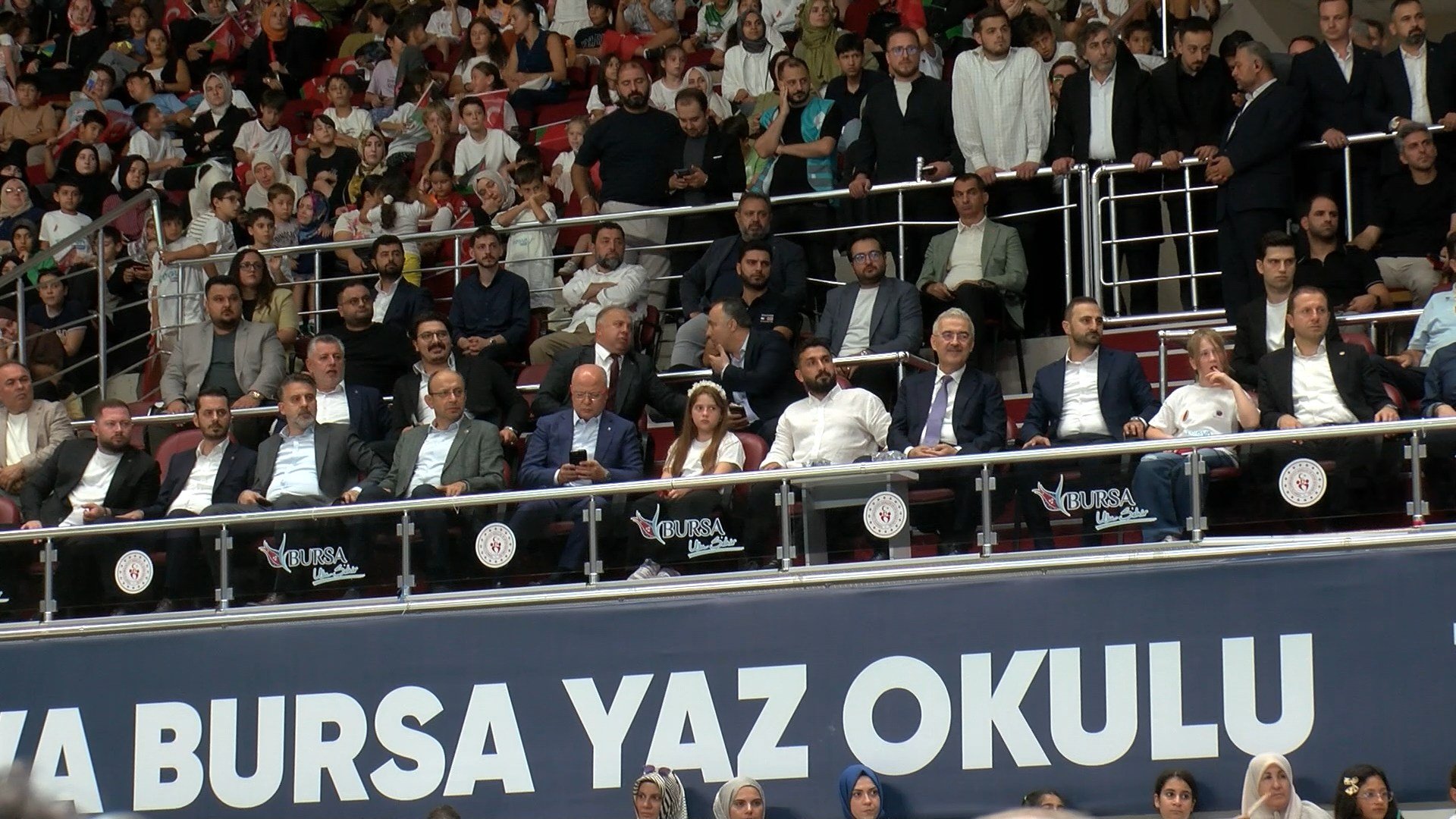 TÜGVA Yaz Okulu hatıra fotoğrafı