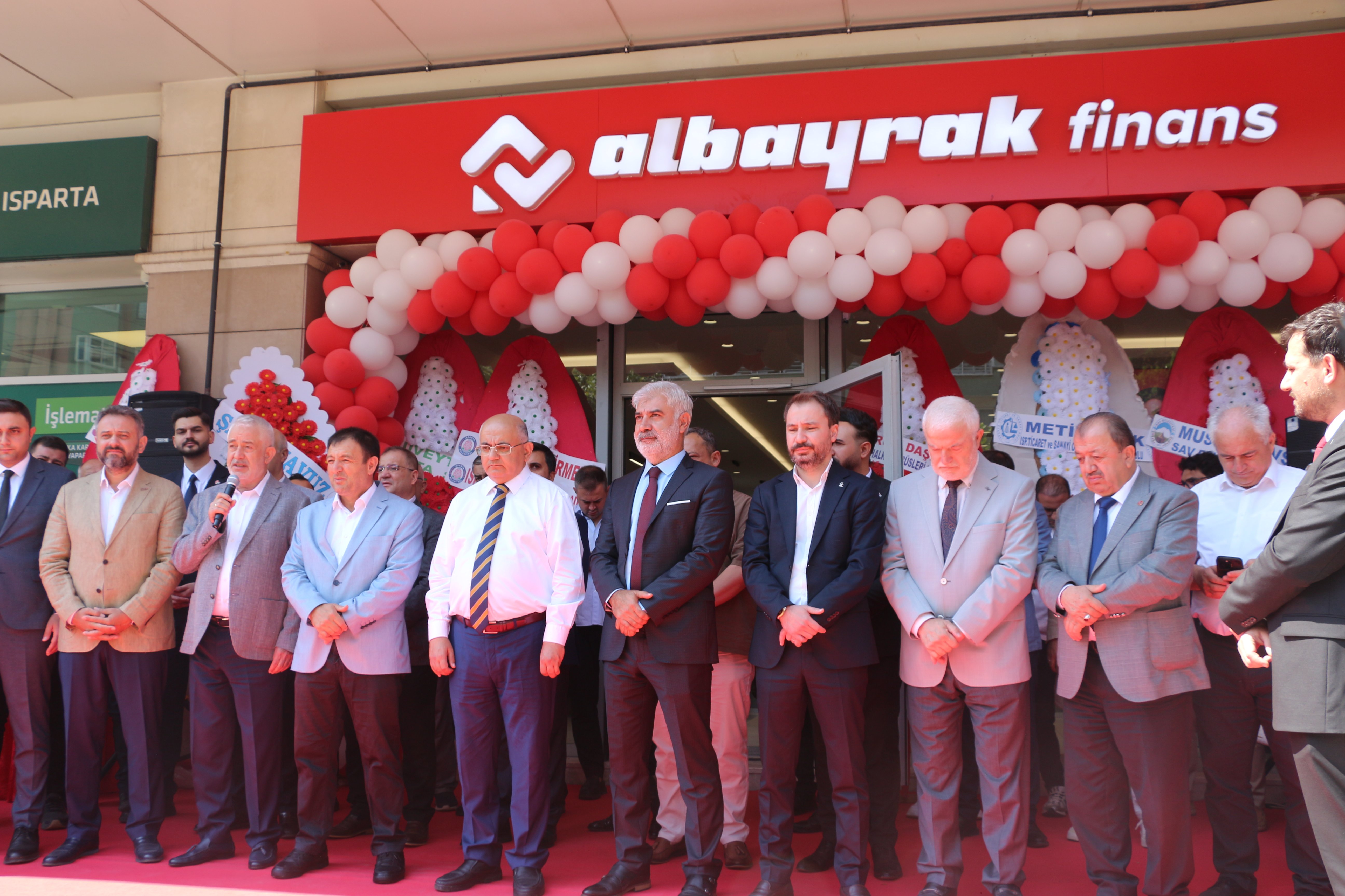 Albayrak Finans Isparta şubesi iç görünüm