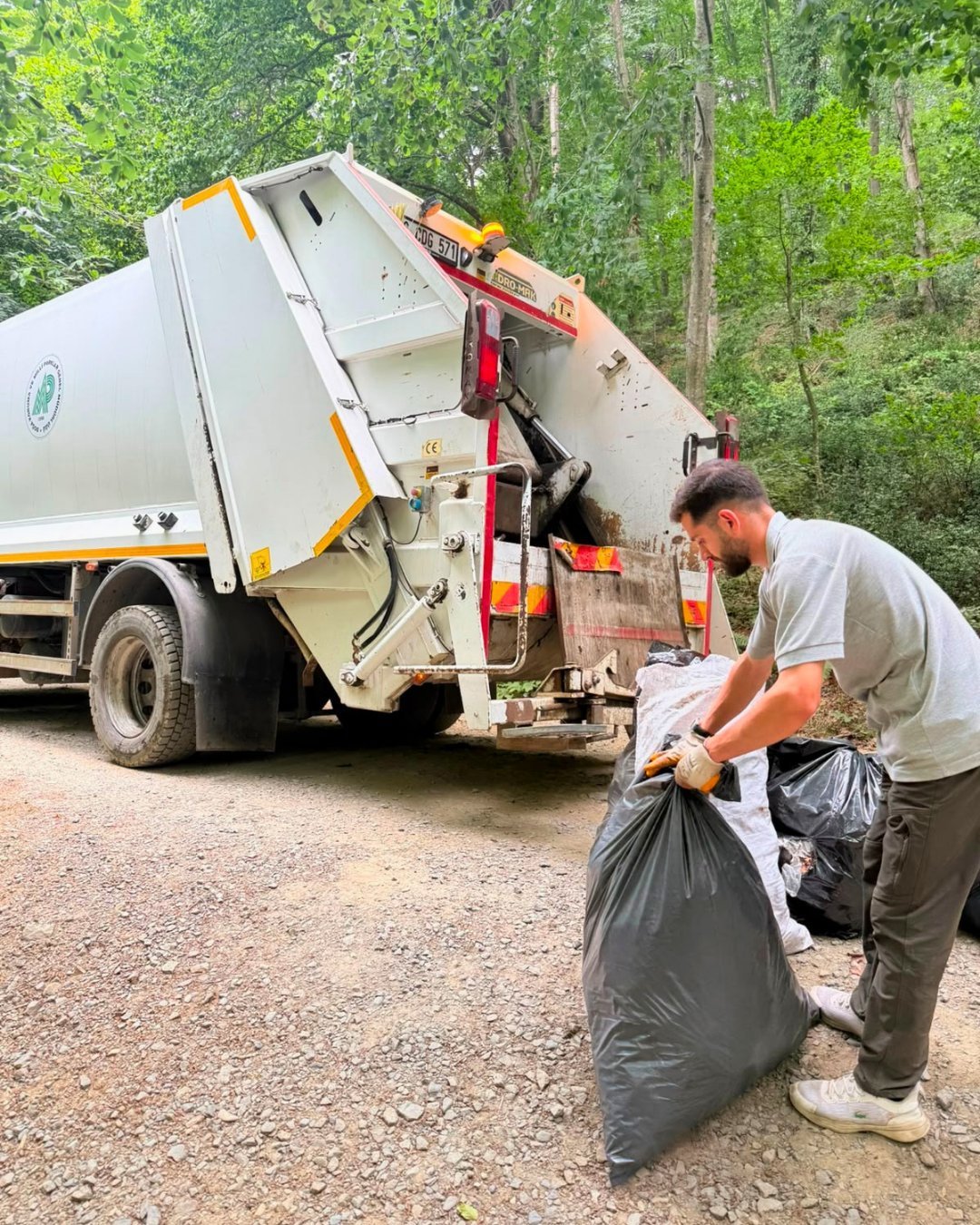 Doğa Koruma ve Milli Parklar ekipleri Belgrad Ormanı