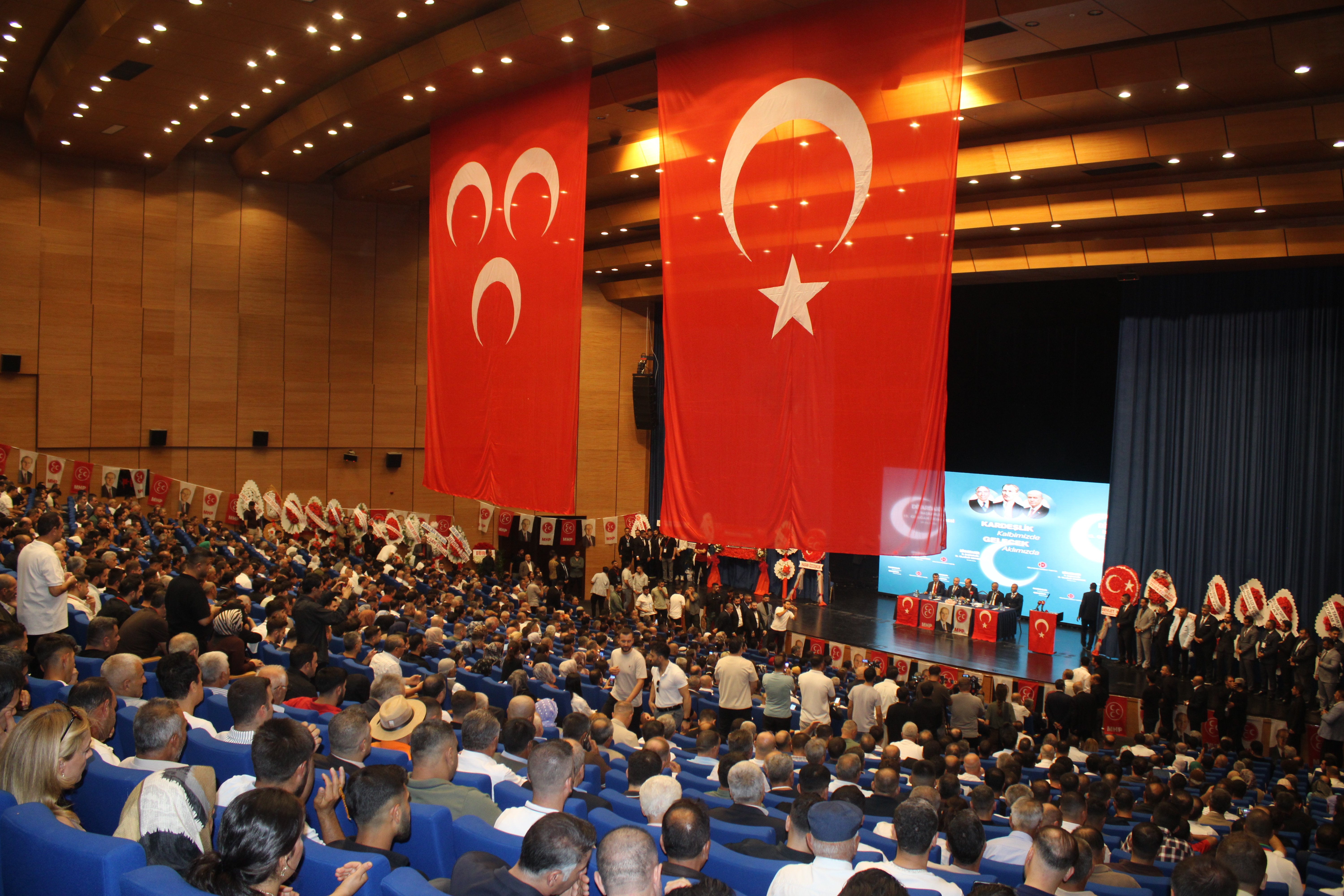 MHP Diyarbakır Kongresi Divan