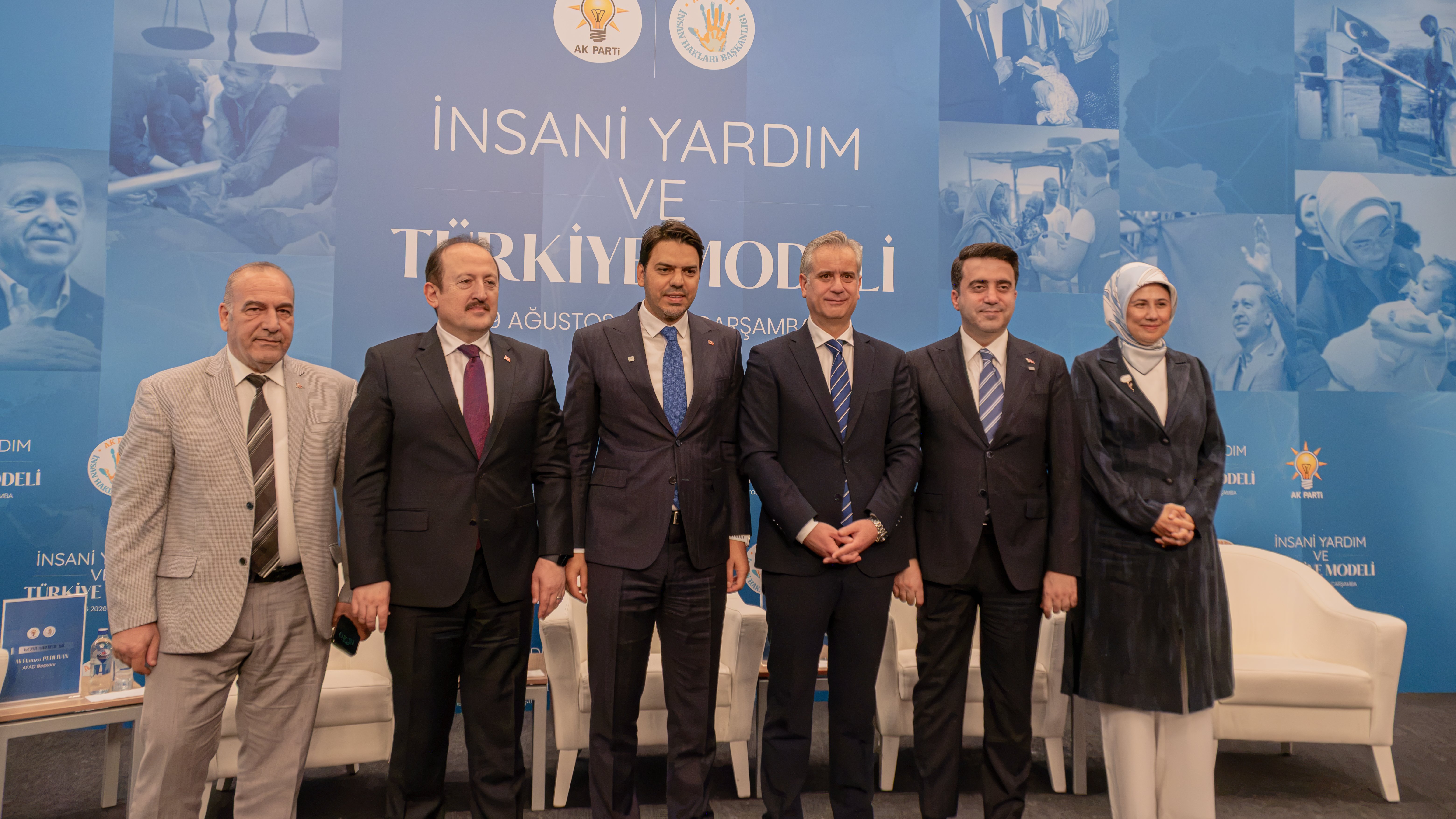 İnsani Yardım ve Türkiye Modeli programı katılımcıları