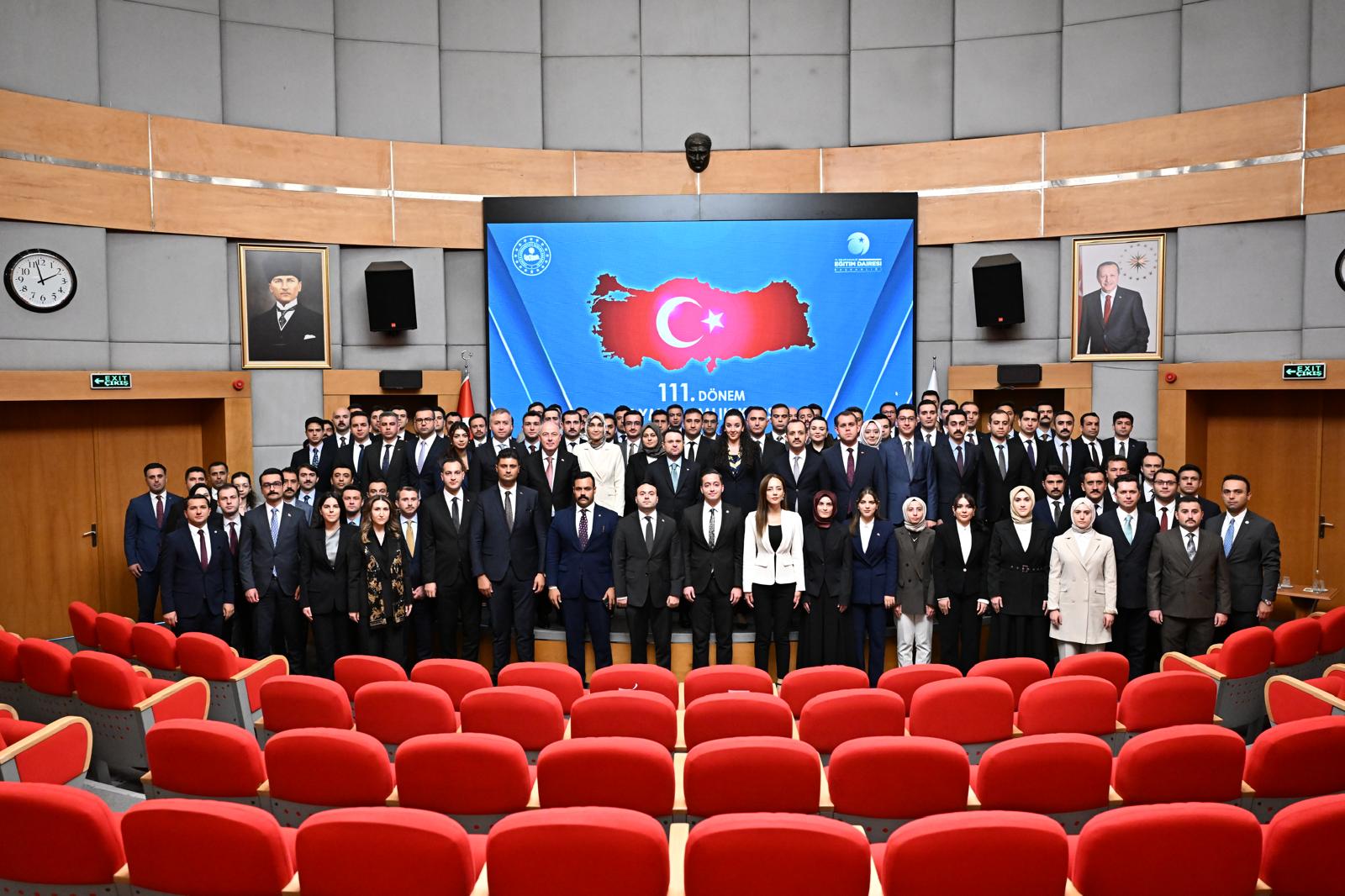 Adalet Bakanı Akın Gürlek kaymakam adaylarıyla bir araya geldi