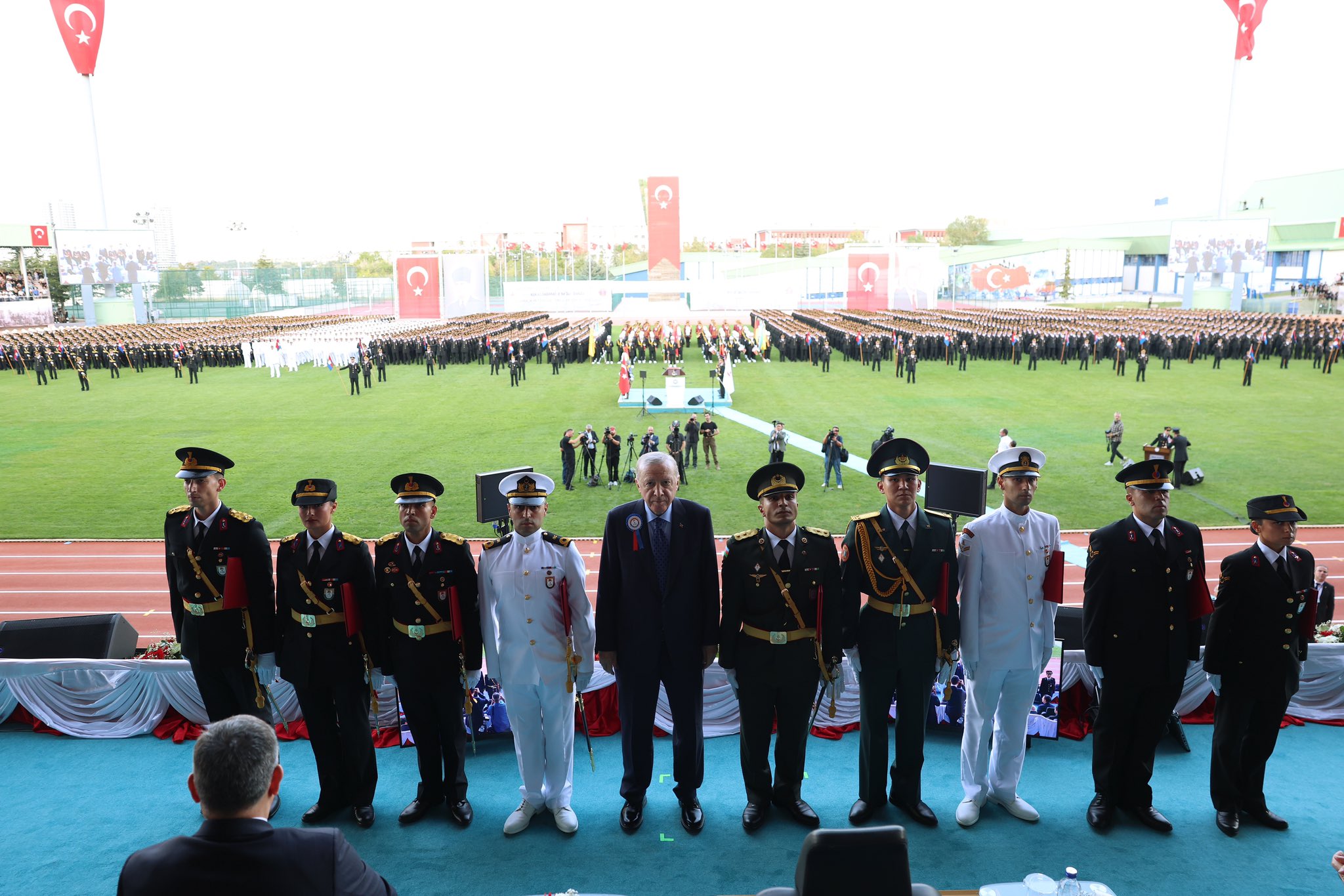 Jandarma ve Sahil Güvenlik Akademisi mezuniyet töreni gösterisi