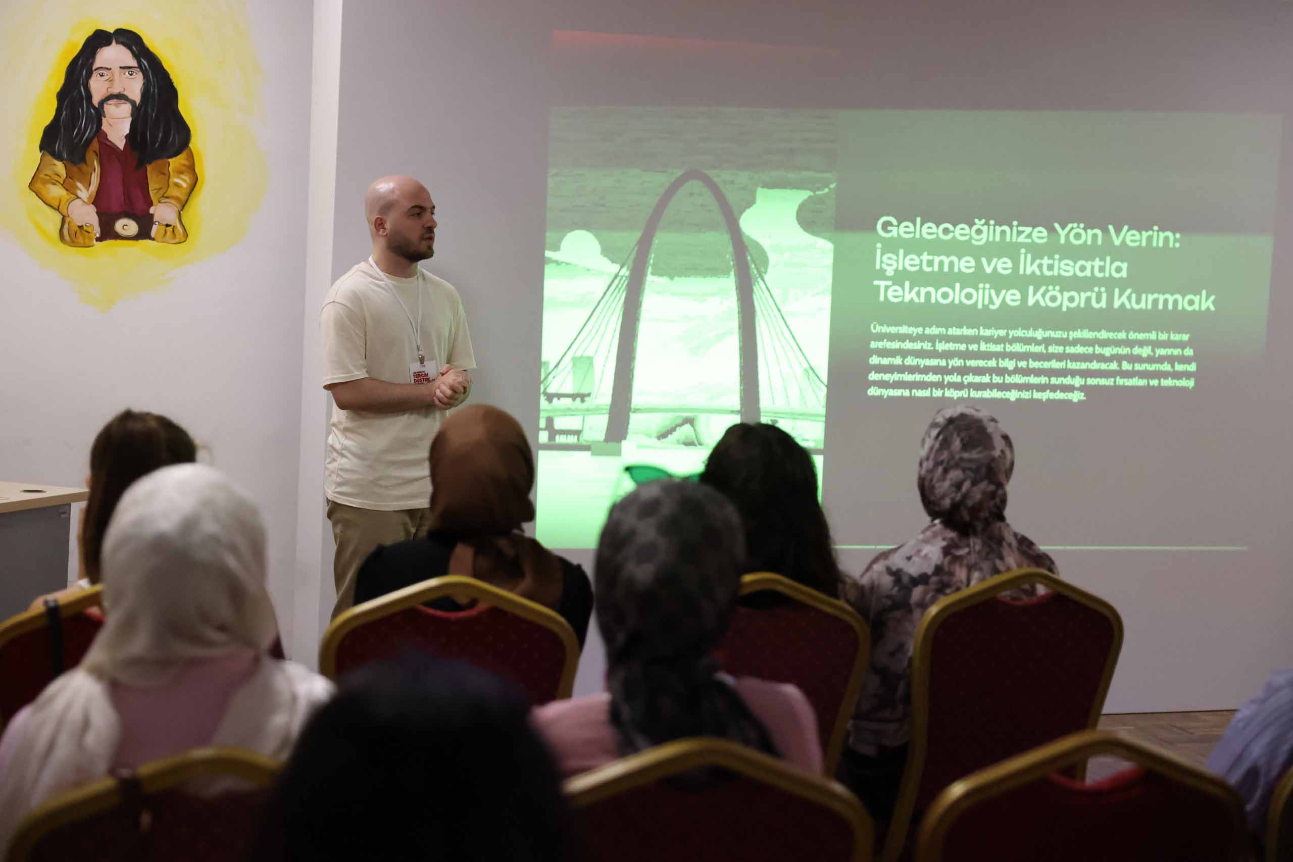 Milli Eğitim Bakanı Yusuf Tekin gençlerle