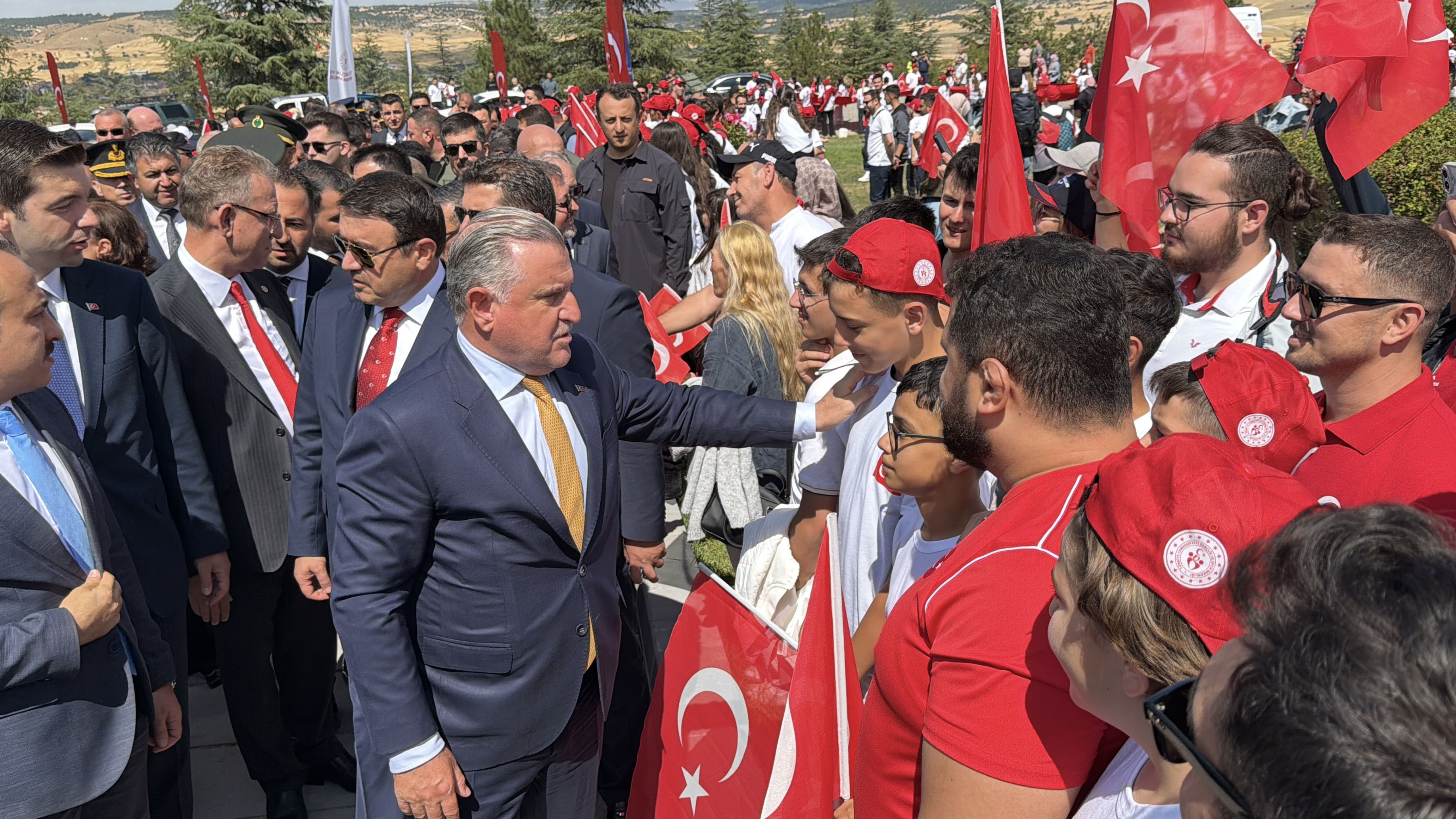Bakan Bak, Zafer Bayramı, protokol