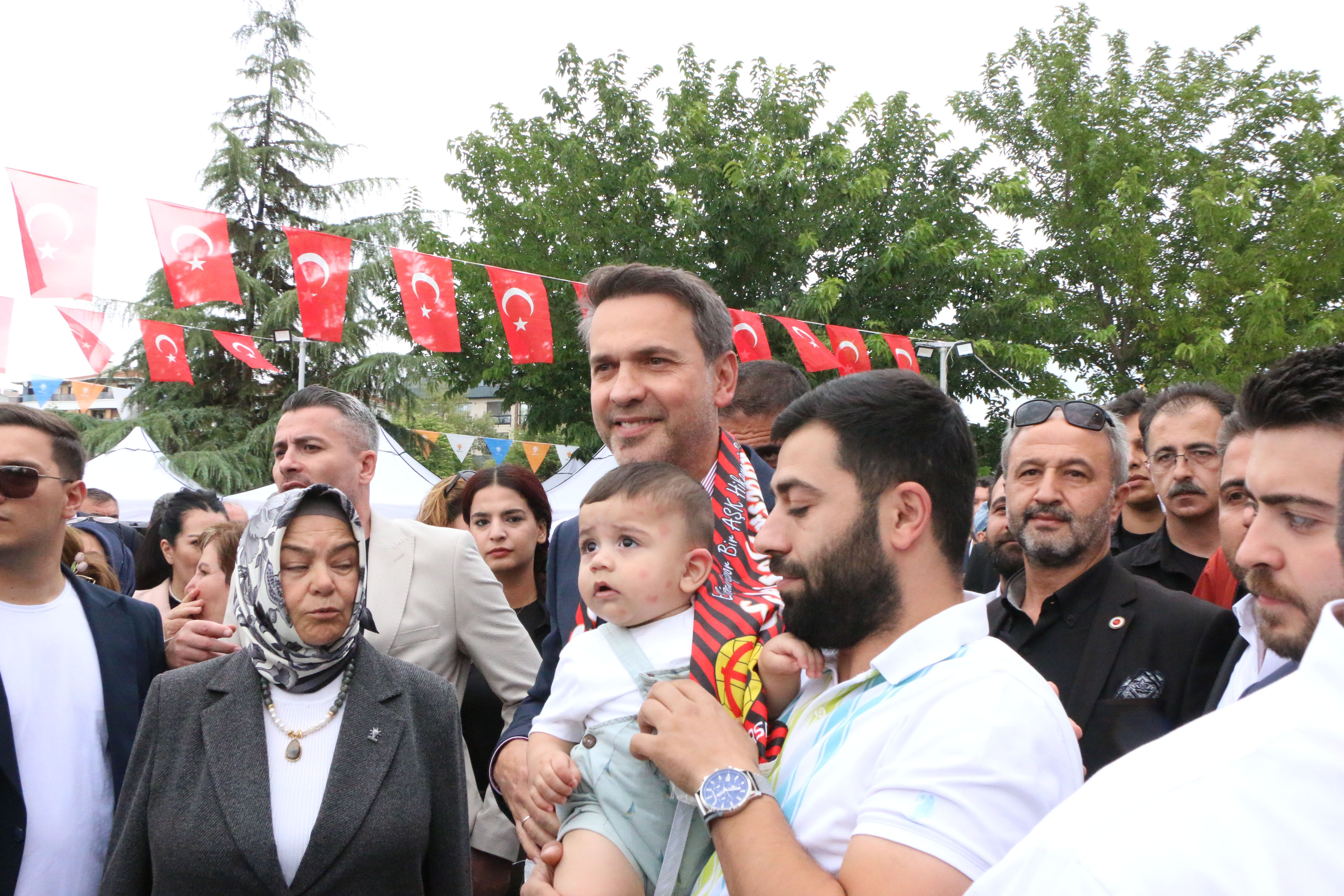 Bakan Bayraktar Eskişehir