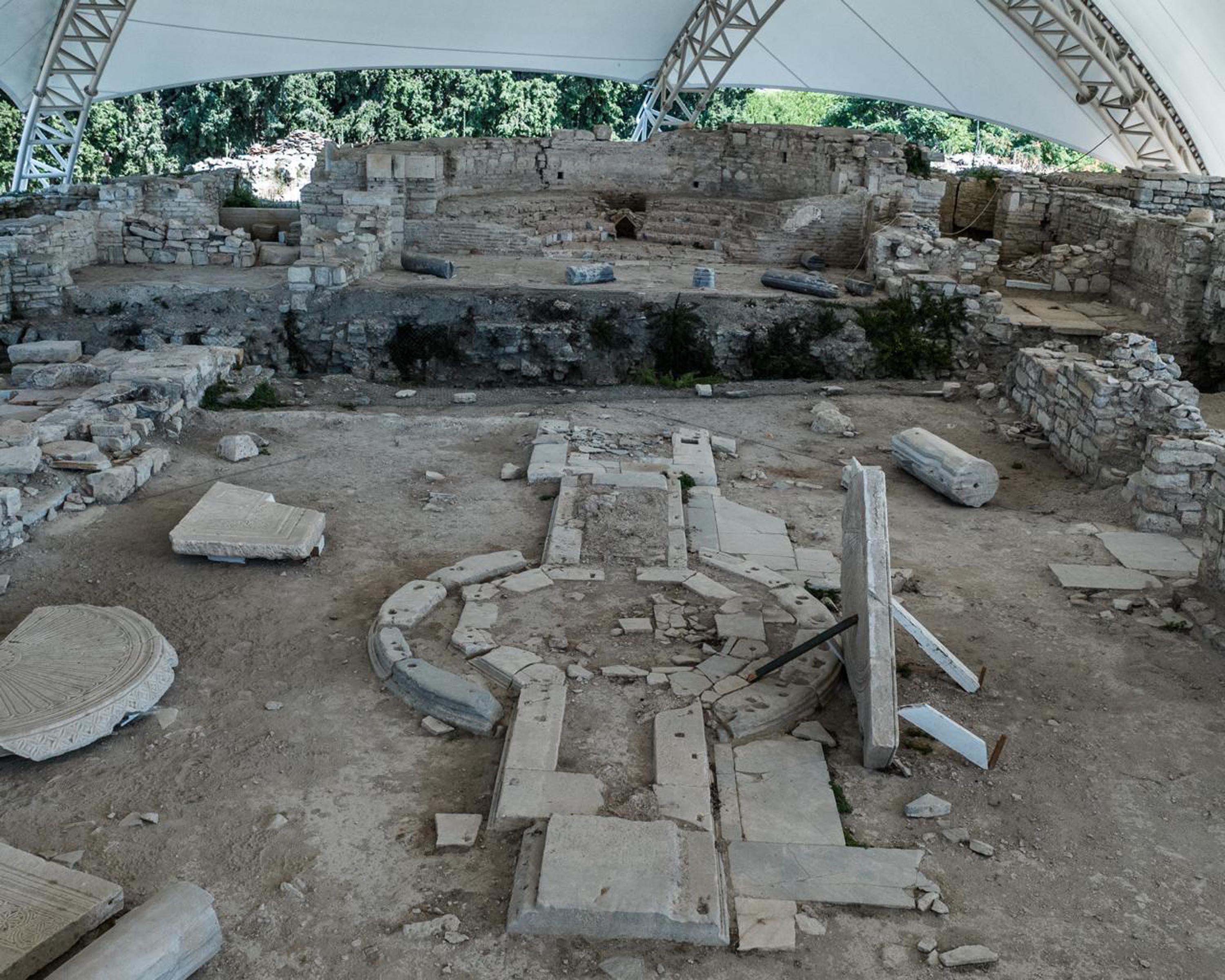Kadıkalesi-Anaia Höyüğü kazı çalışmaları