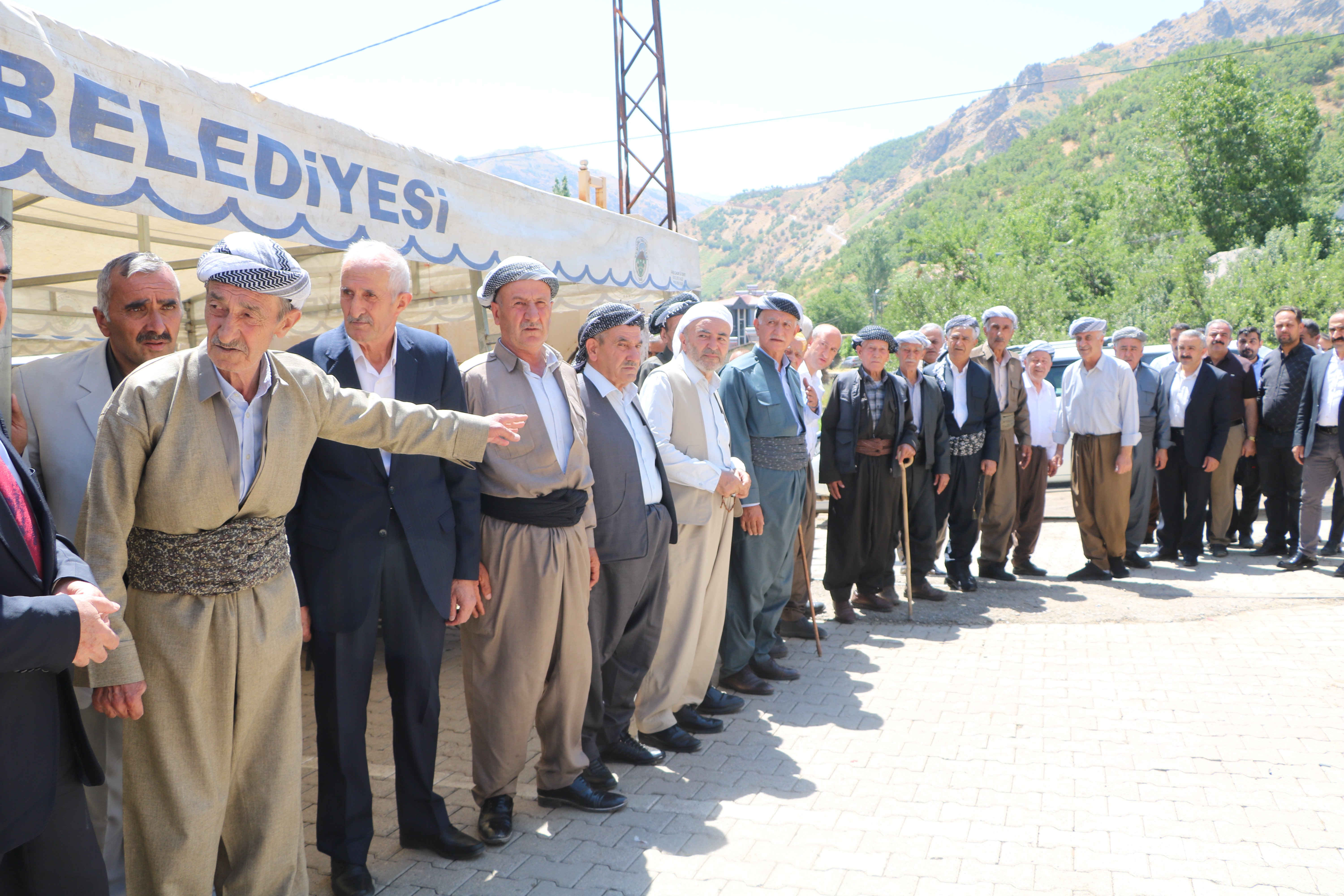 Şemdinli barış töreni
