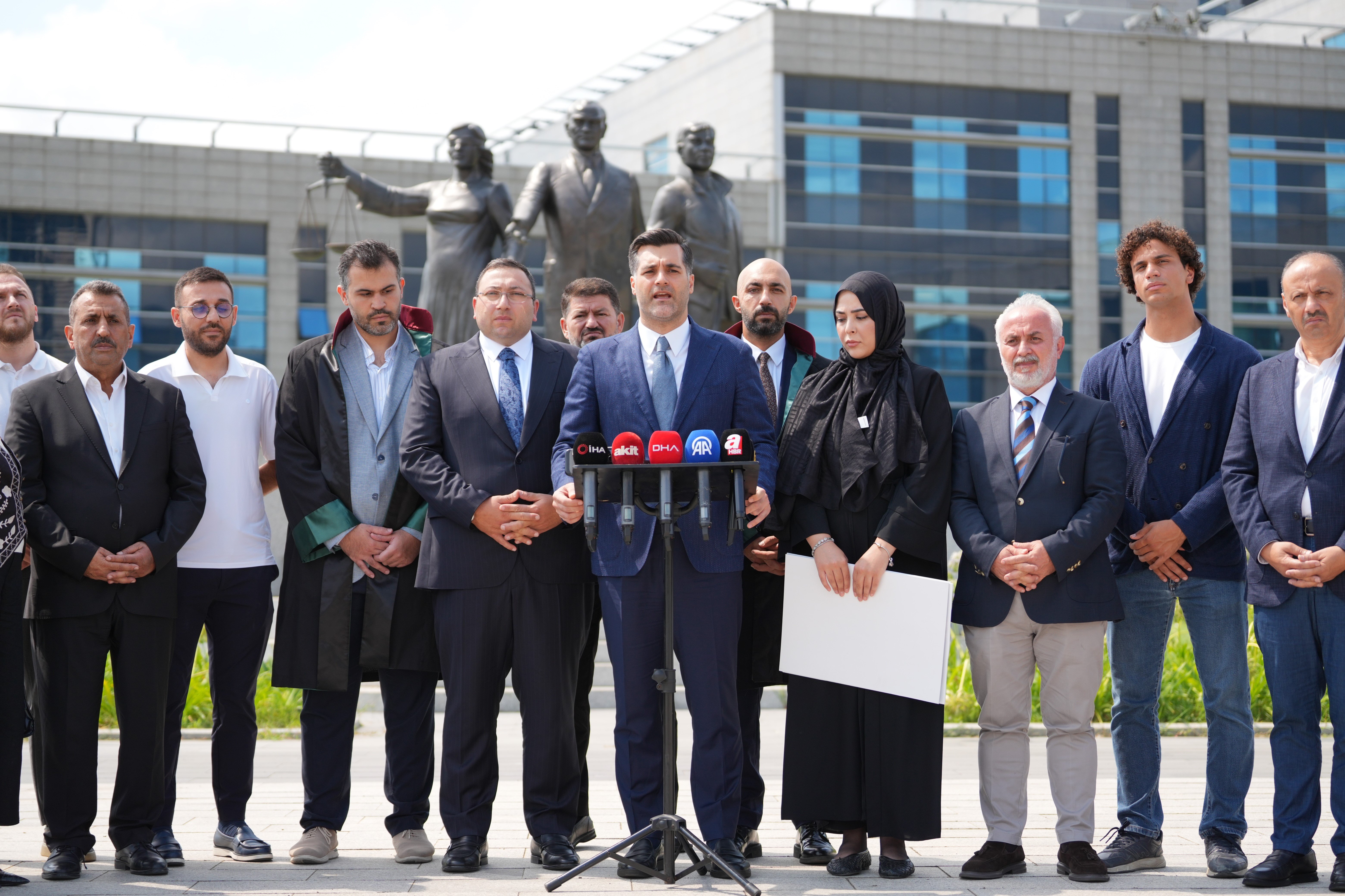 AK Parti Üsküdar İlçe Başkanı Taha Sarıcaoğlu adliye açıklaması