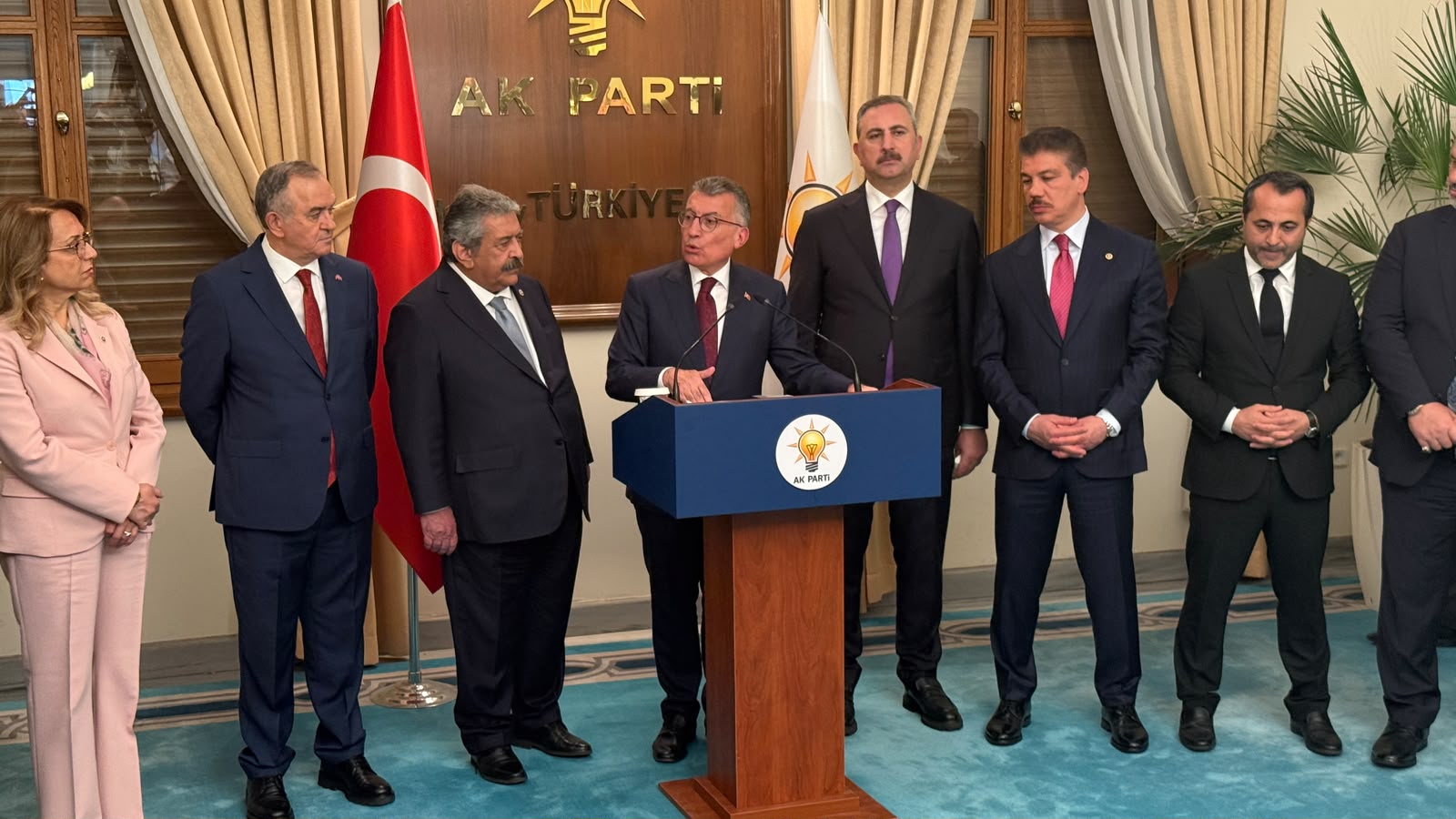 Terörsüz Türkiye süreci kapsamında hazırlanan kanun teklifi TBMM