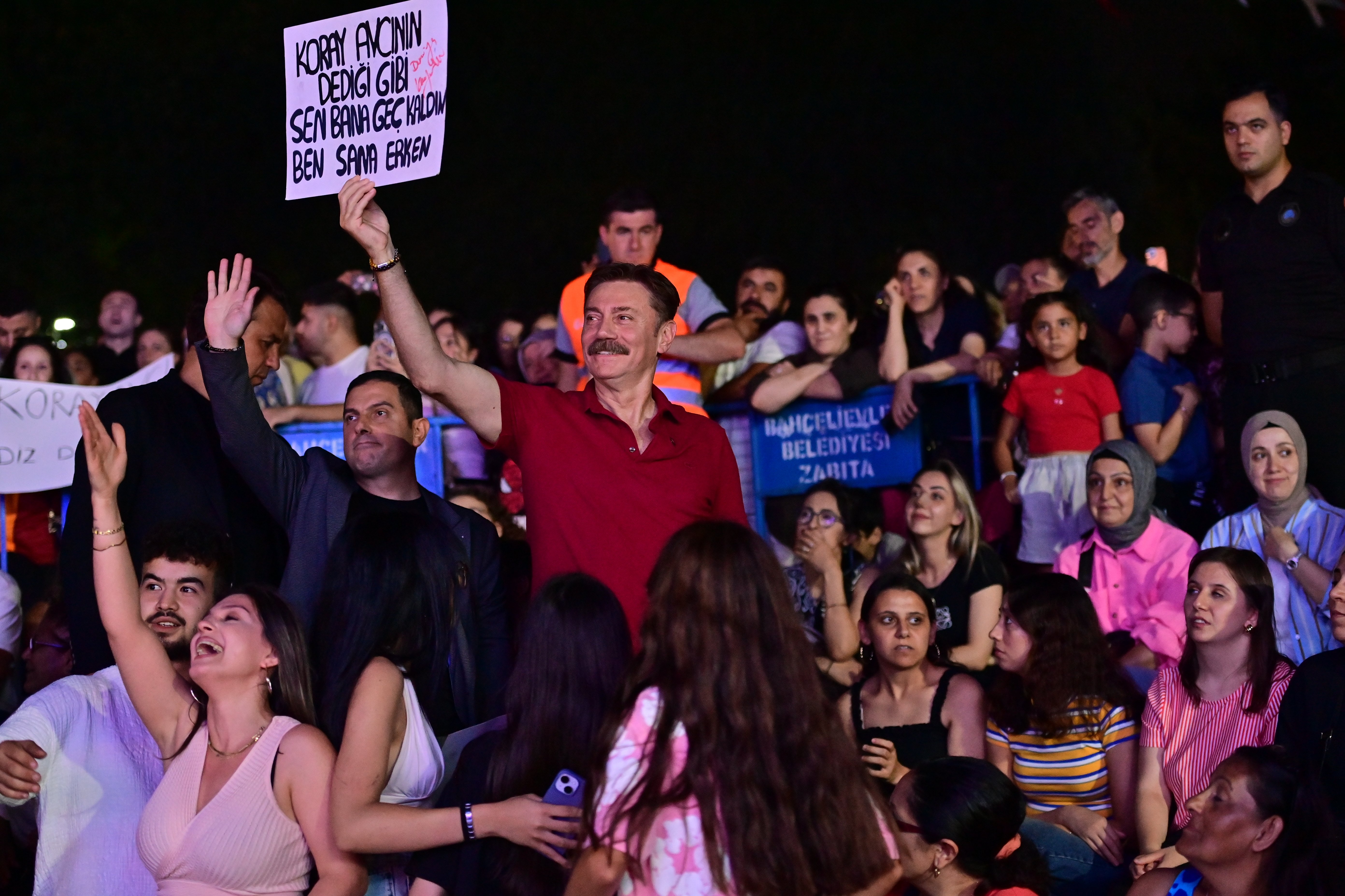 Bahçelievler Yaz Festivali Koray Avcı konseri
