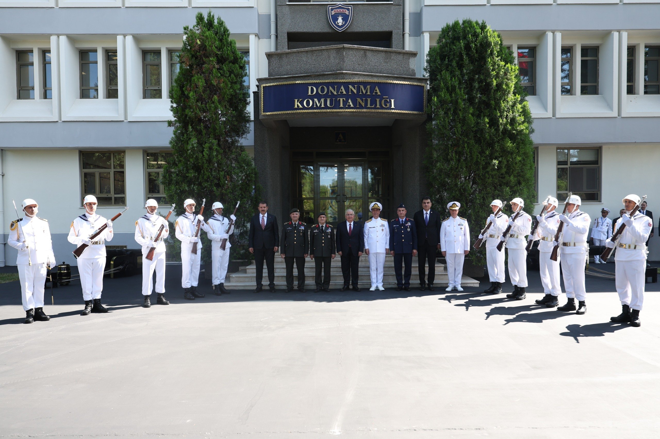 Bakan Güler Donanma Komutanlığı