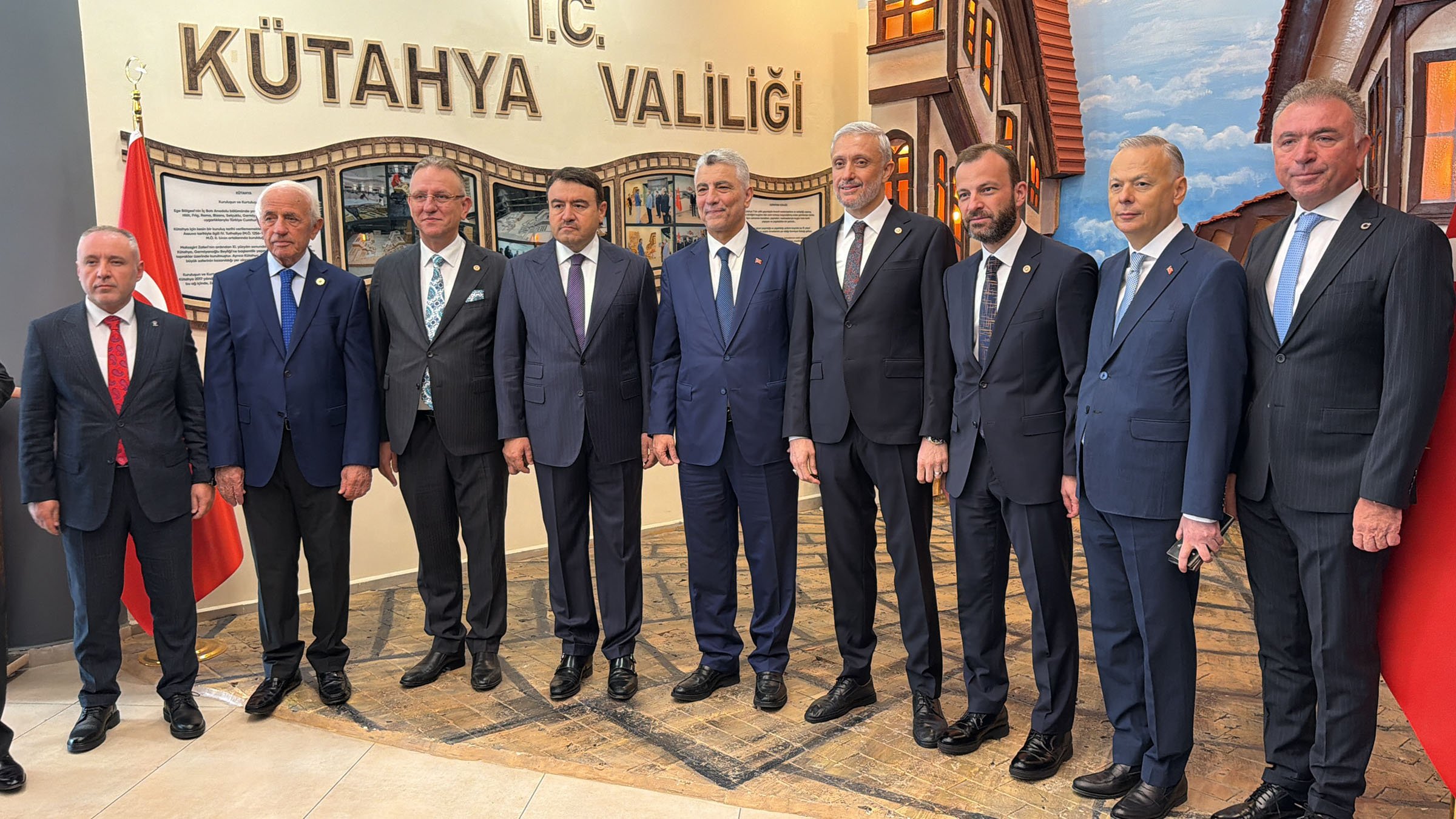Bakan Bolat, fabrikada incelemelerde bulundu