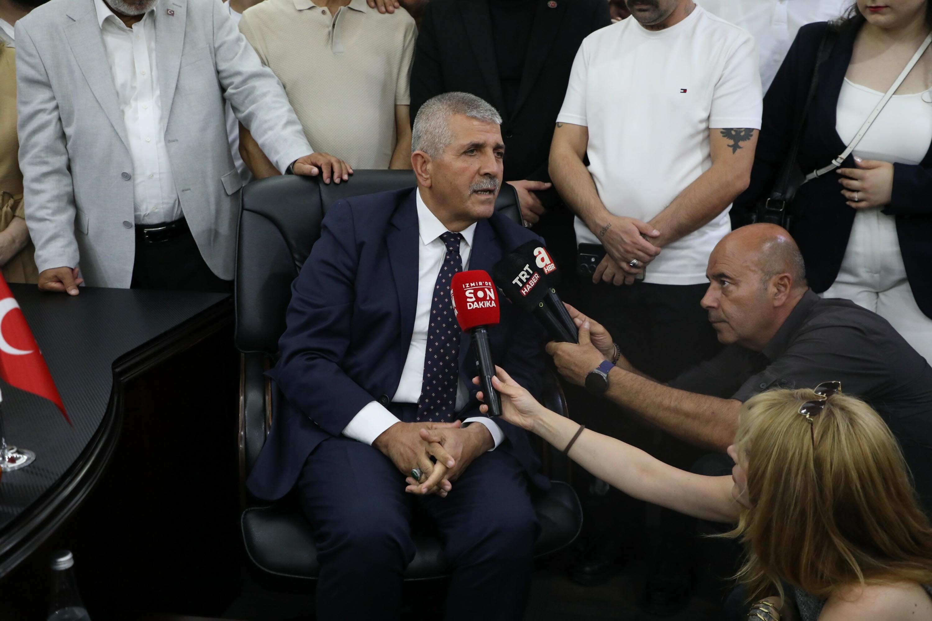 Makam odasında Recep Tayyip Erdoğan fotoğrafı