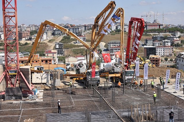 ARKENT Aydur Park Evleri Kentsel Yenileme Projesi temel atma töreni