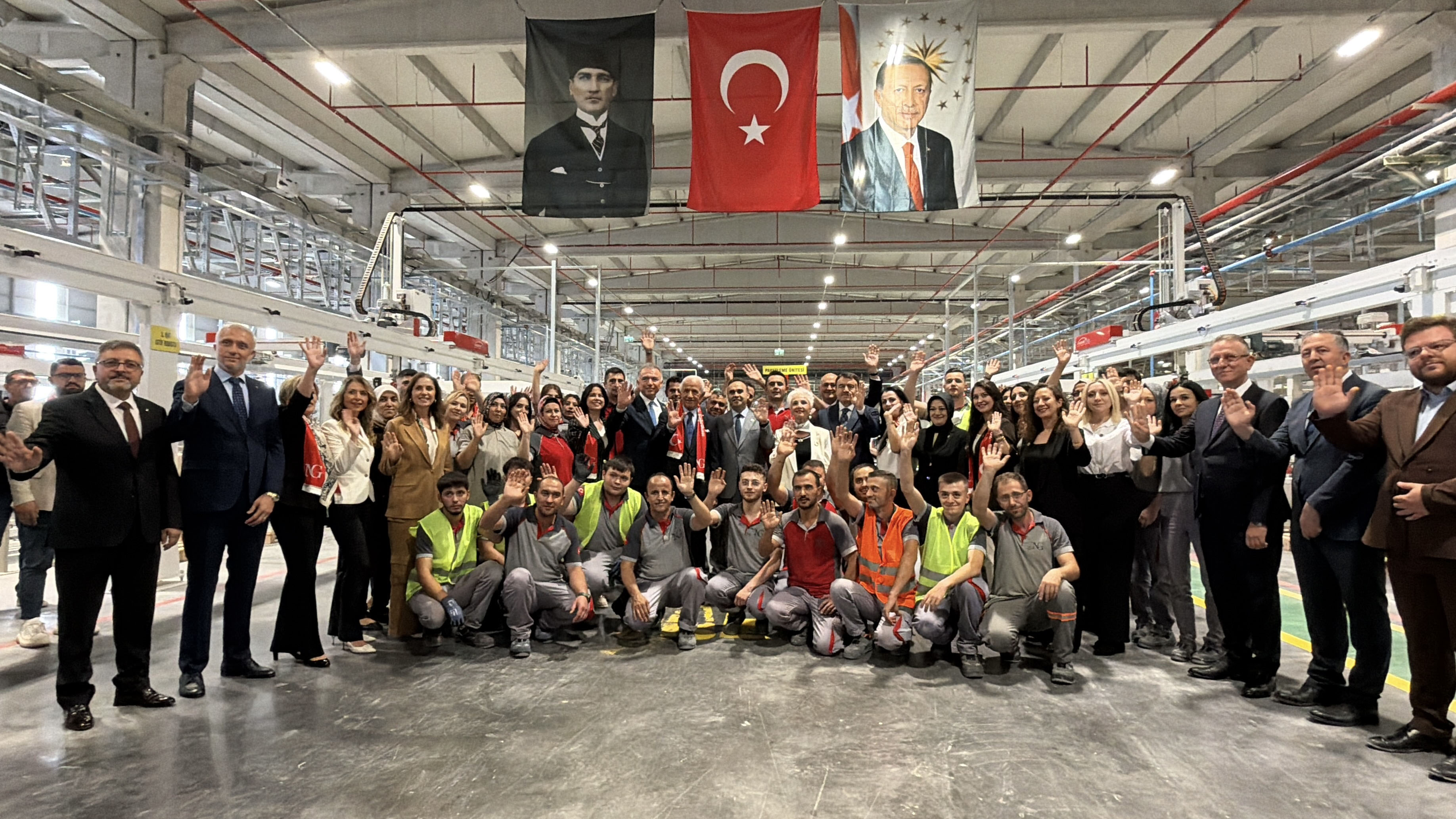 Bakan Kacır, NG Kütahya Seramik 30 Ağustos Fabrikası açılışında