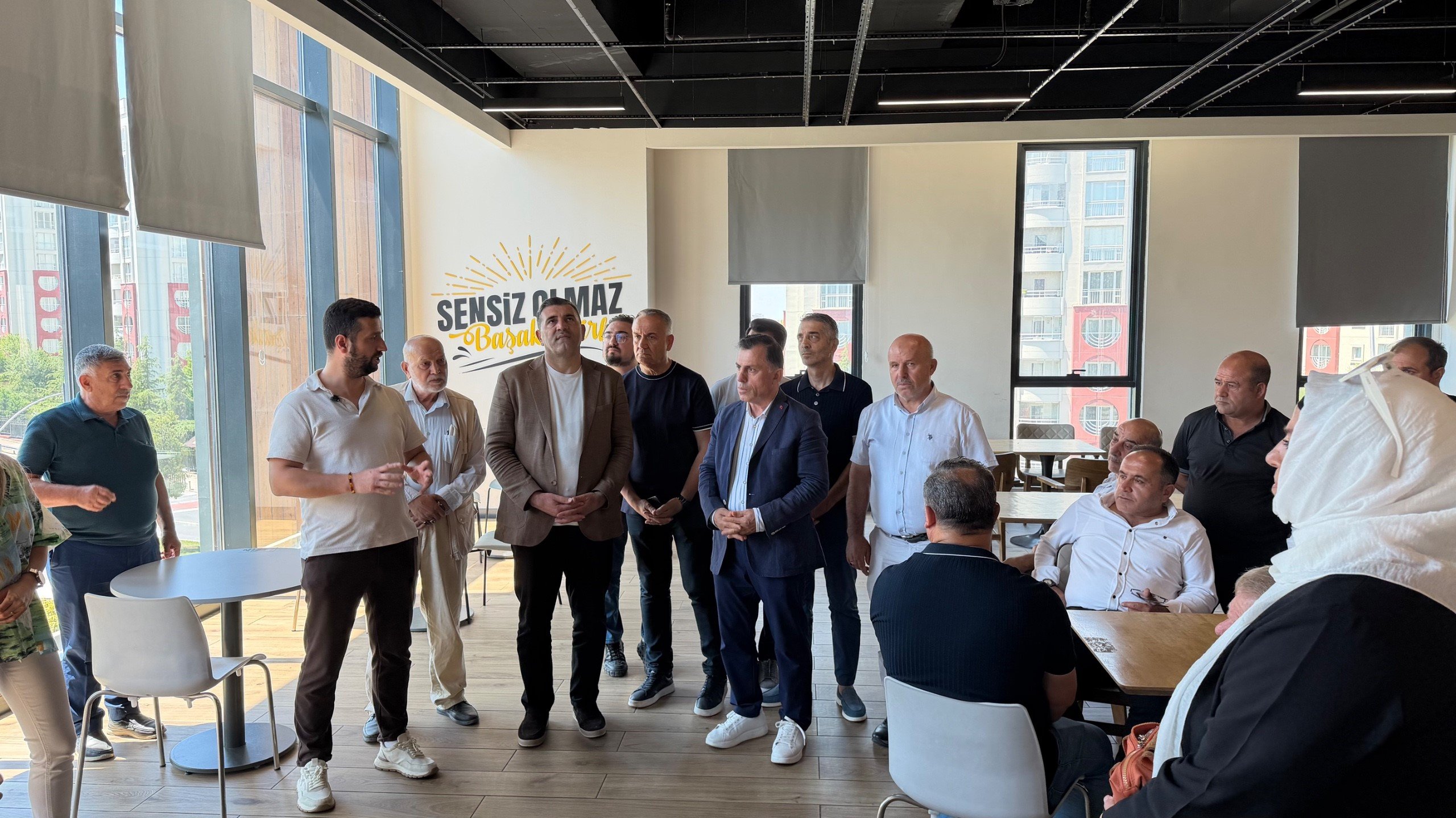 AK Parti belediyecilik programı katılımcıları